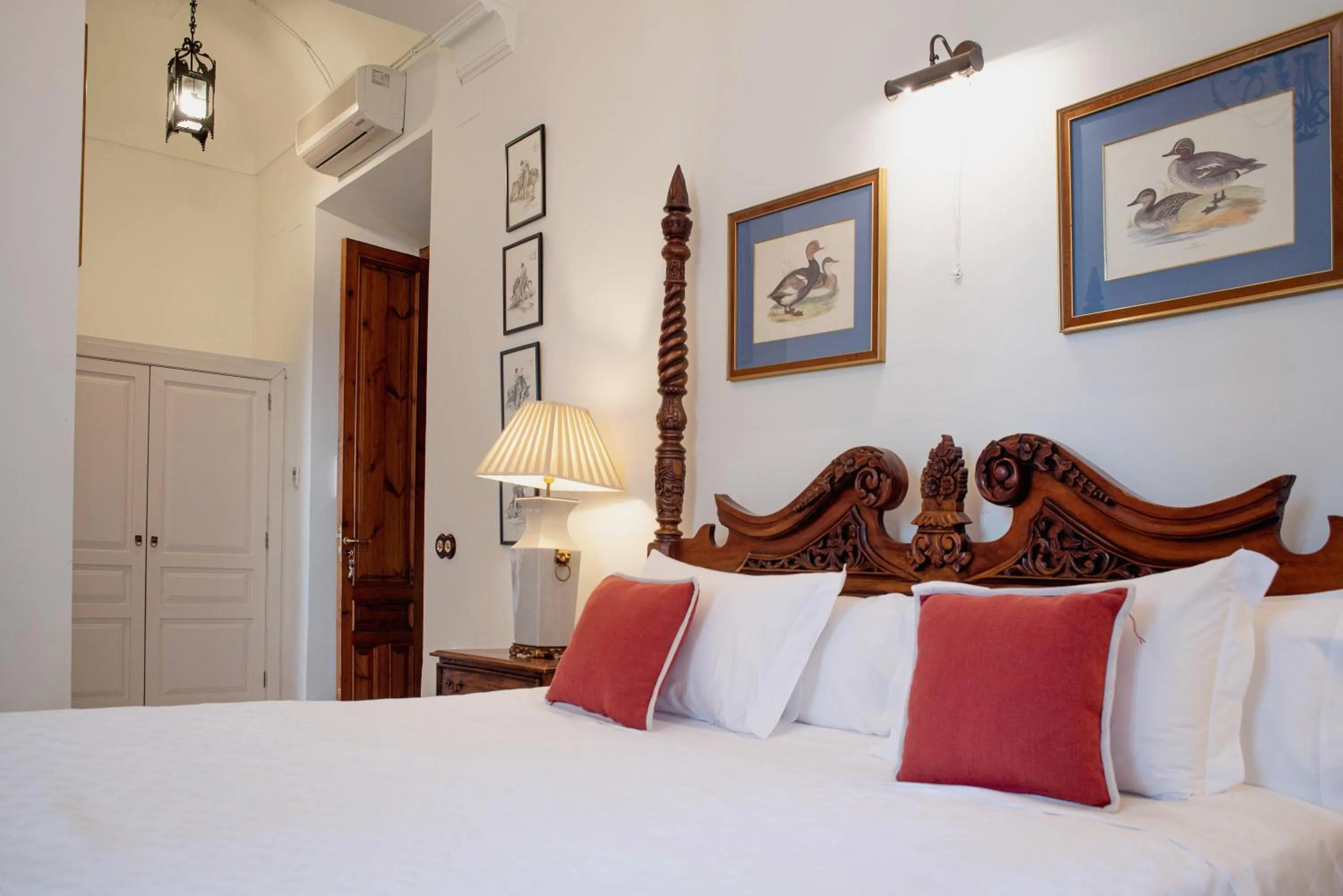 Bed in Hotel Boutique Conde de la Corte