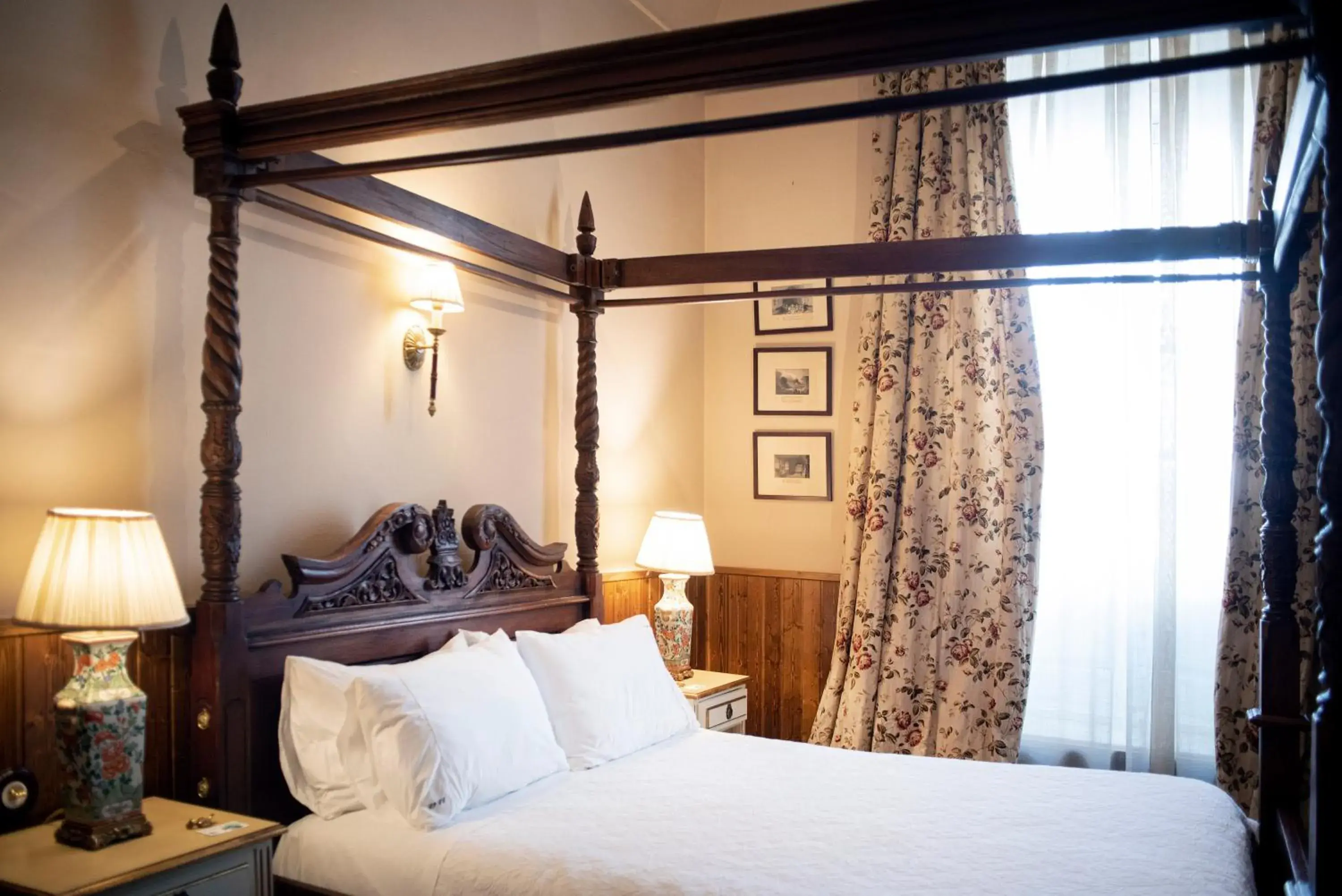 Suite in Hotel Boutique Conde de la Corte Suite in Hotel Boutique Conde de la Corte