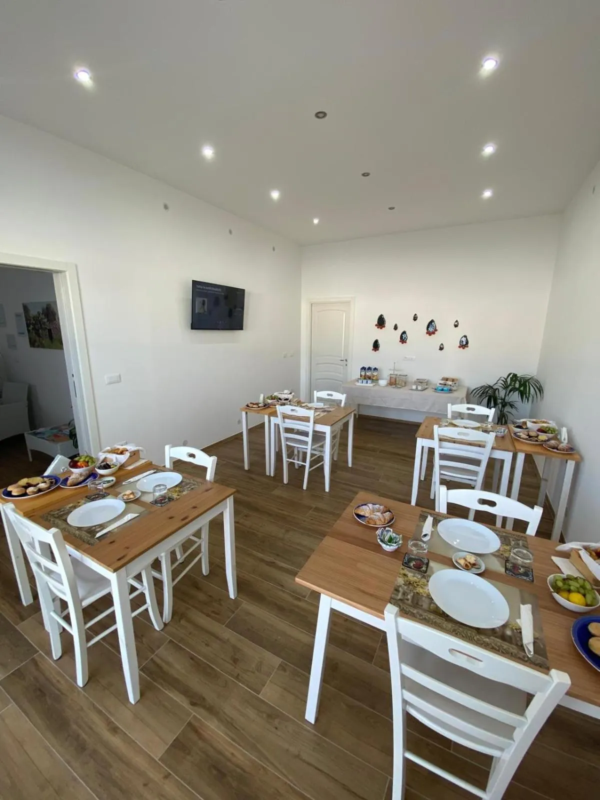 Breakfast in B&B White Rooms Salento