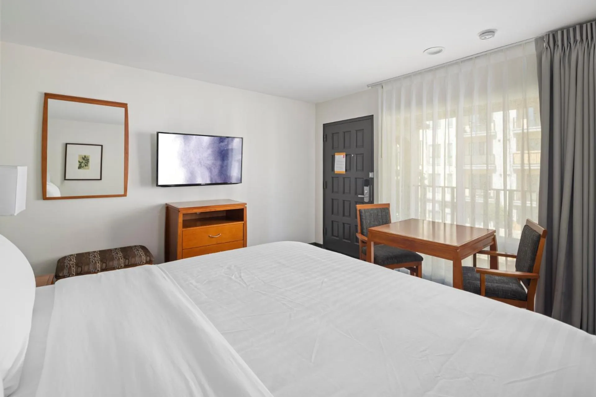 Bed in Vagabond Inn Glendale