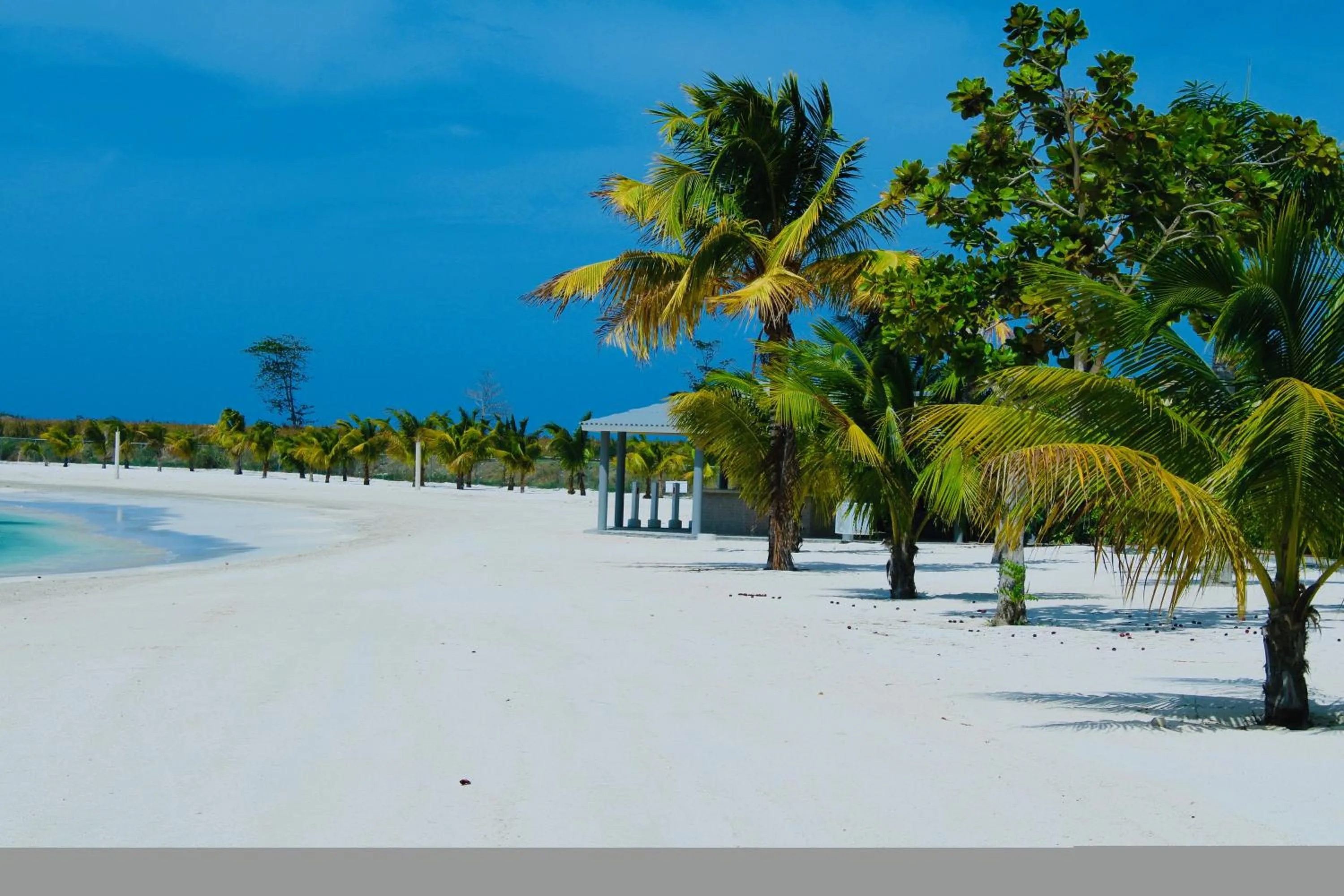 Beach in The Marina Villa de Sonja