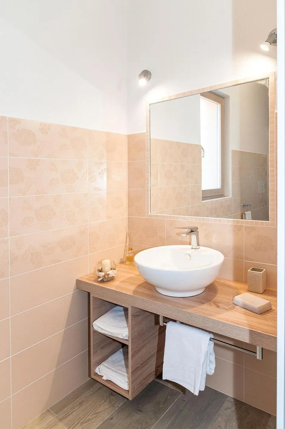 MOLAROTTO CAMERE CON ANGOLO COTTURA