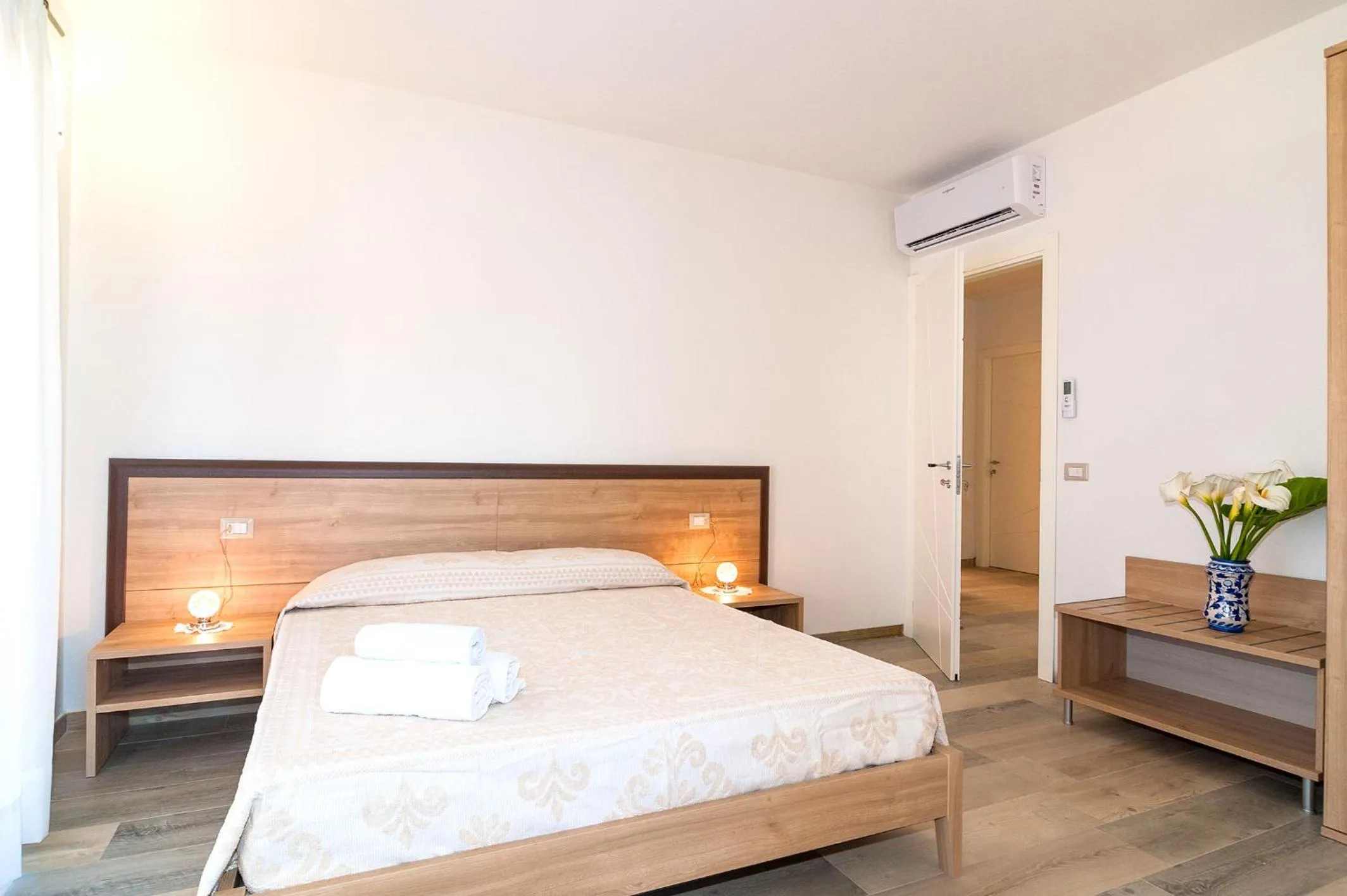 Bed in MOLAROTTO CAMERE CON ANGOLO COTTURA