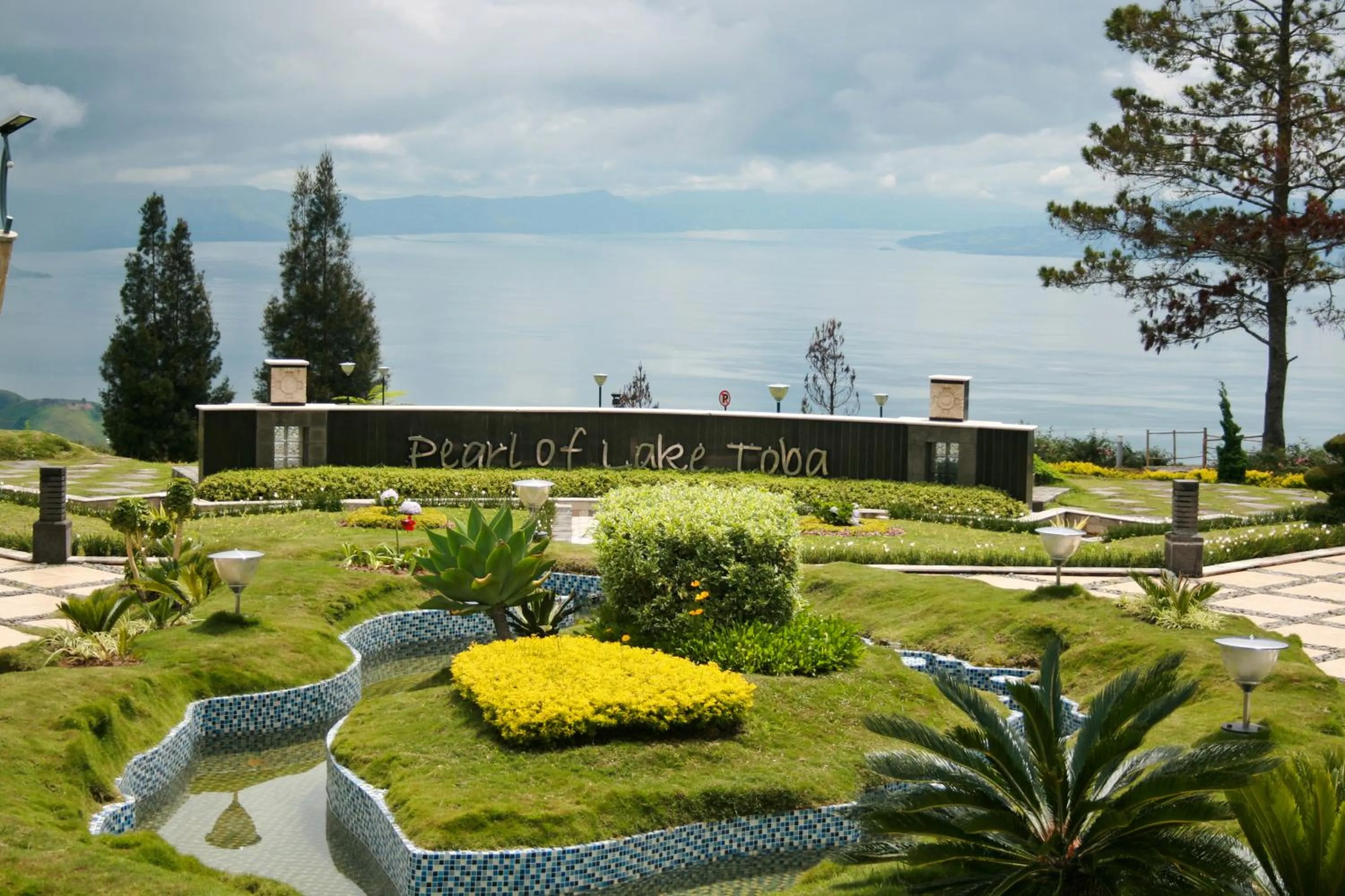 Lake view in Taman Simalem Resort