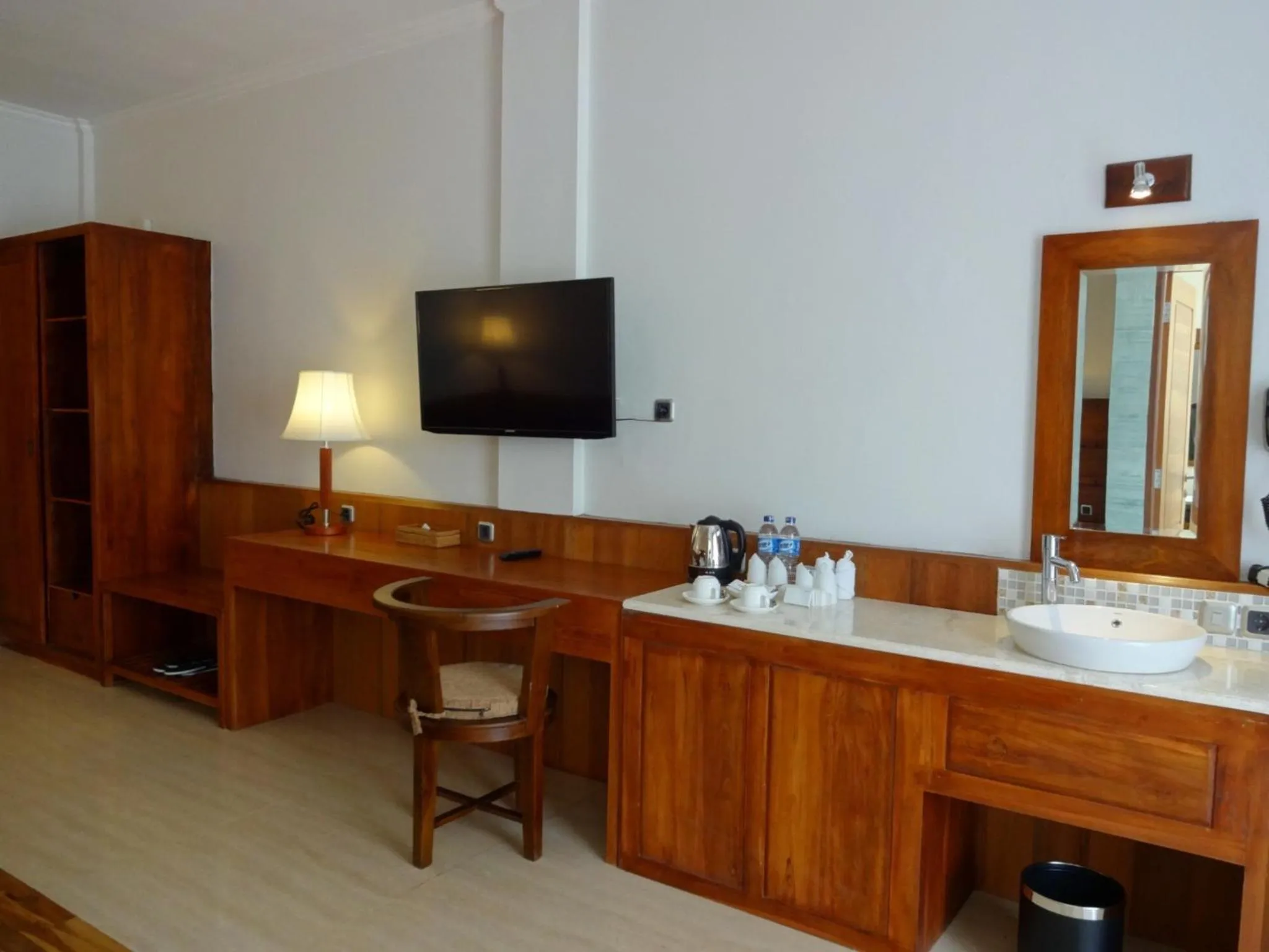 Photo of the whole room in Taman Simalem Resort