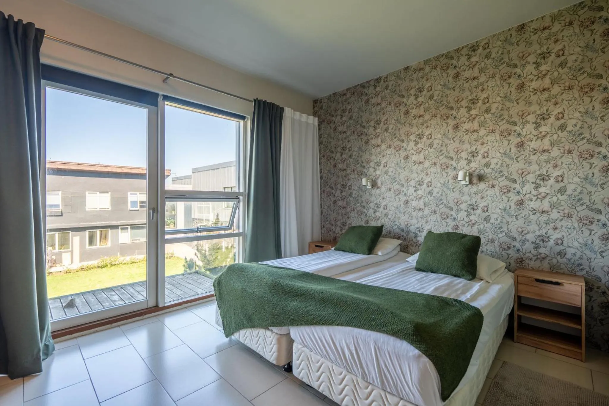 Property building, Bed in Hotel Laki