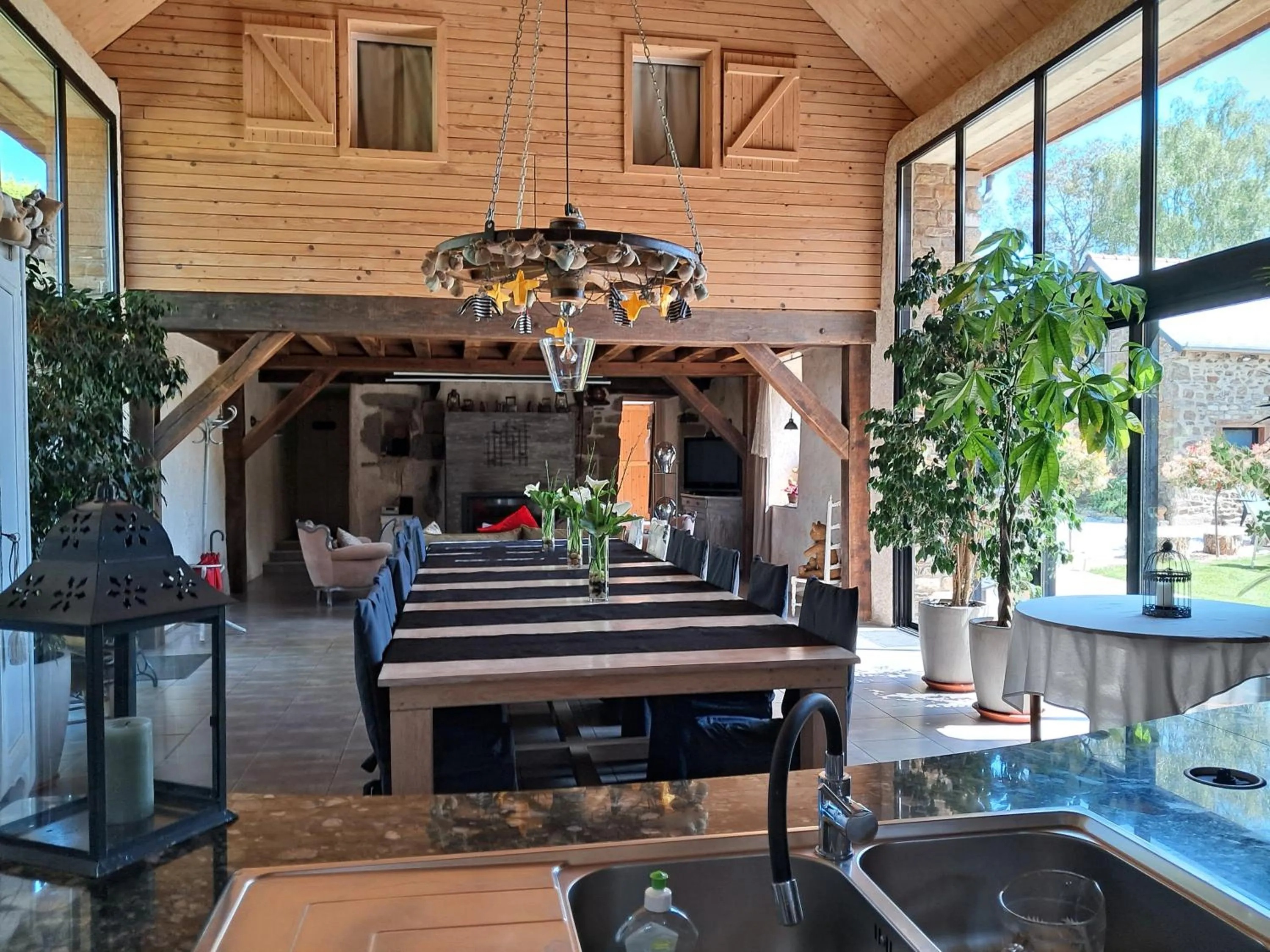 Area and facilities in Aux Greniers à Rêves