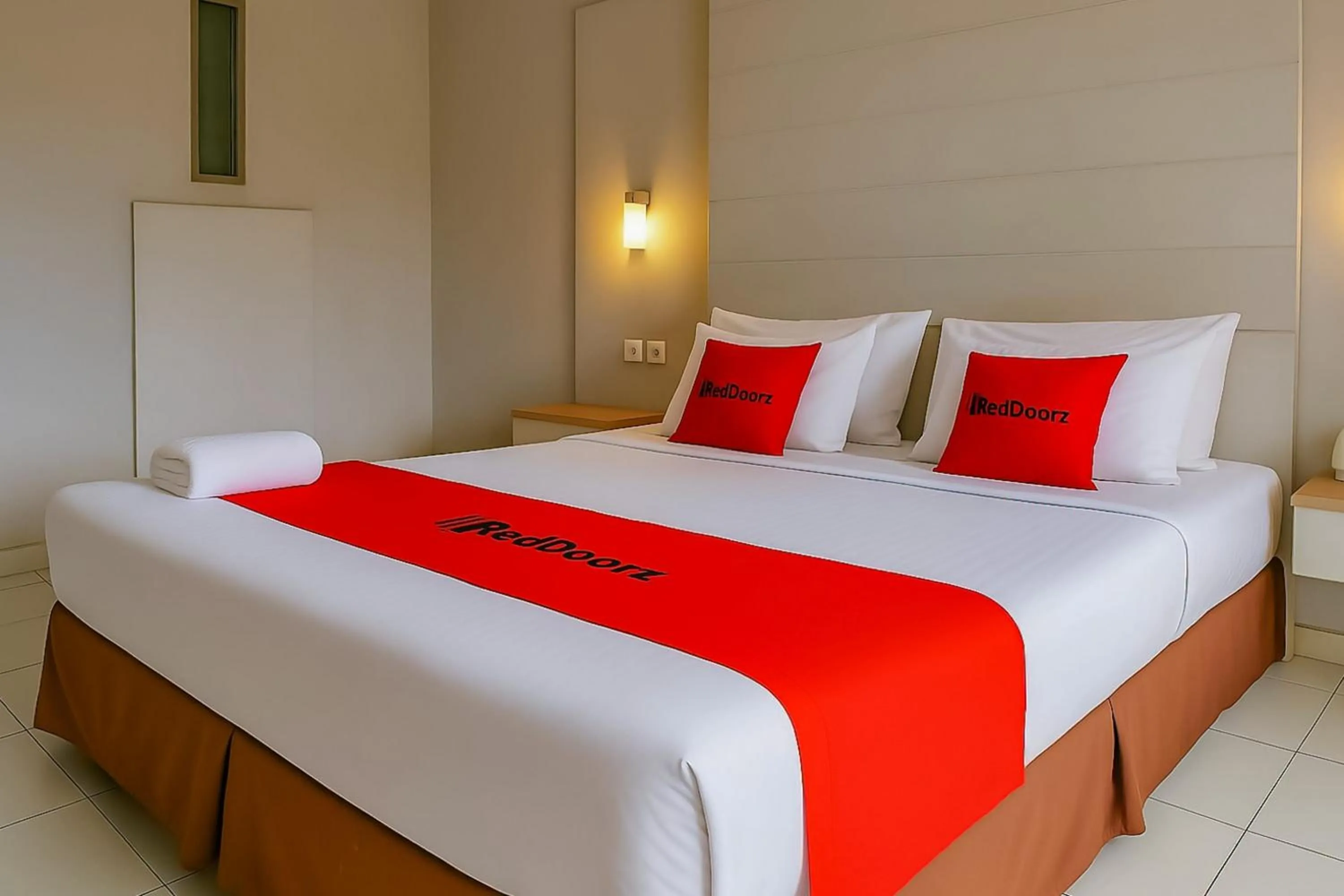 Bedroom, Bed in RedDoorz near UPI Setiabudhi Bandung