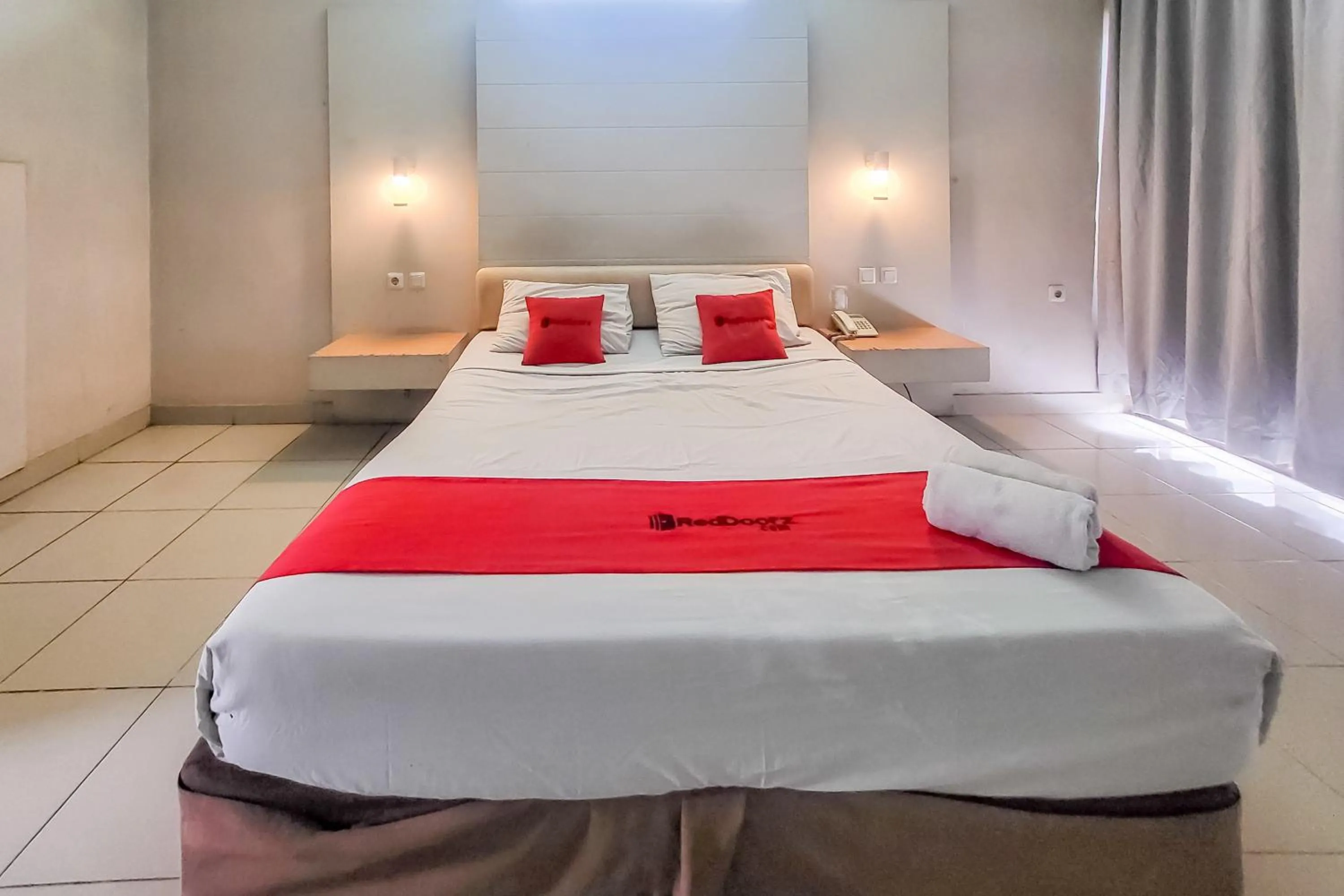 Bedroom, Bed in RedDoorz near UPI Setiabudhi Bandung