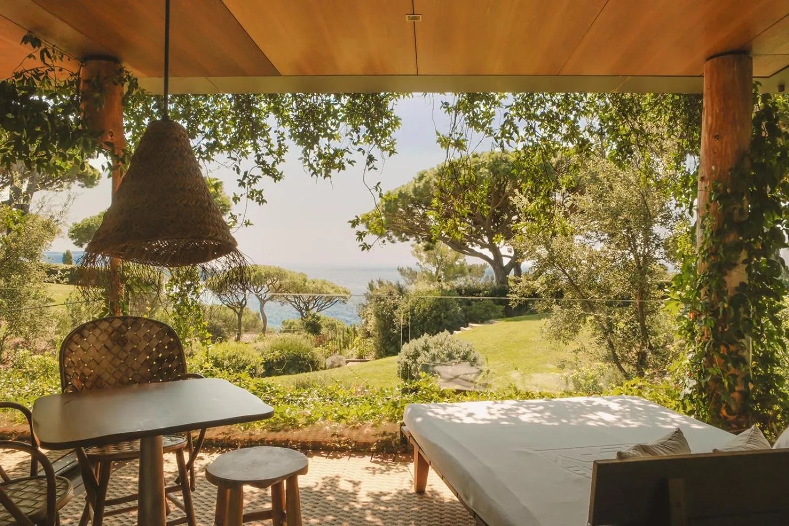 Balcony/Terrace in Lily of the Valley