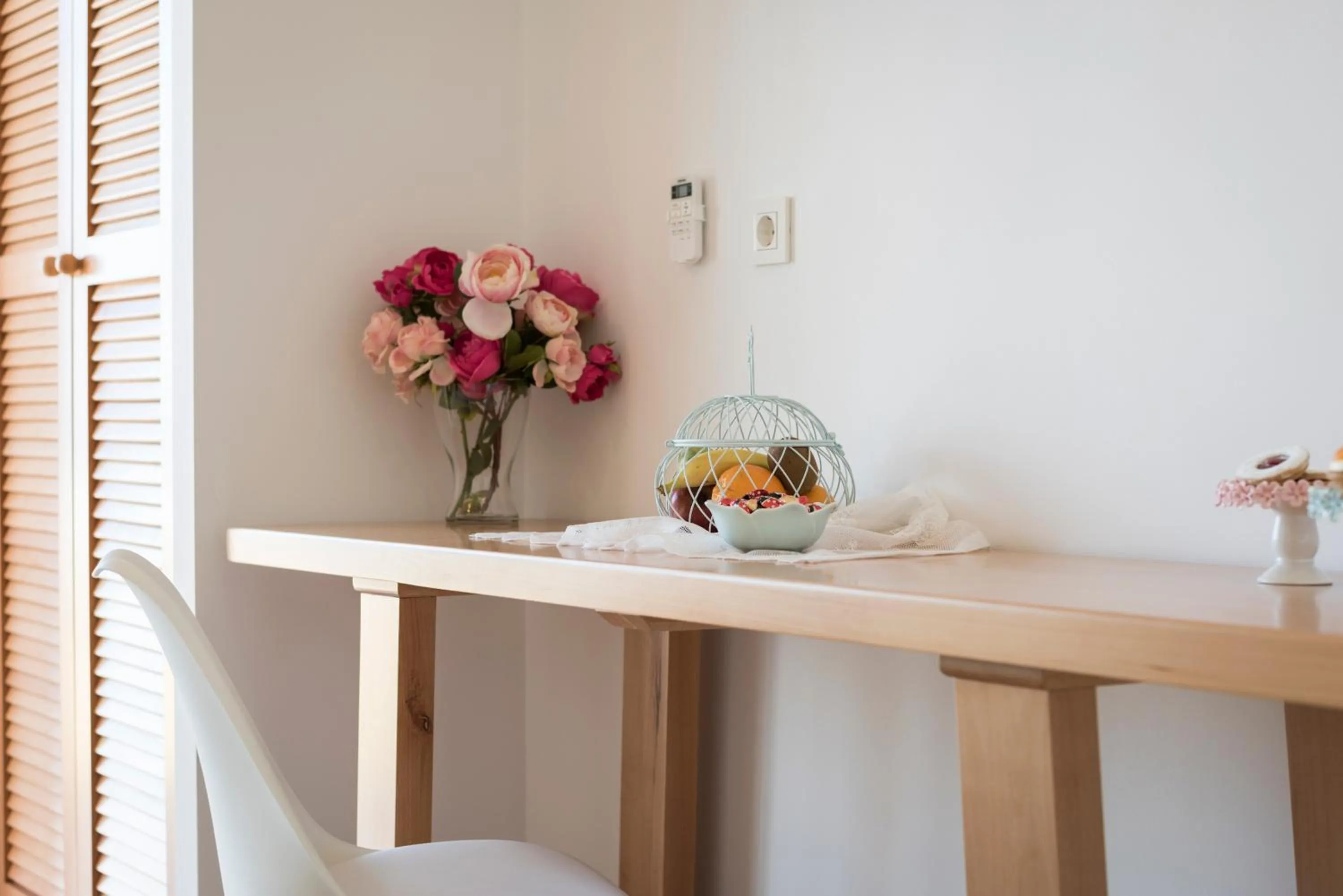 Dining area in Hermes Beach Front