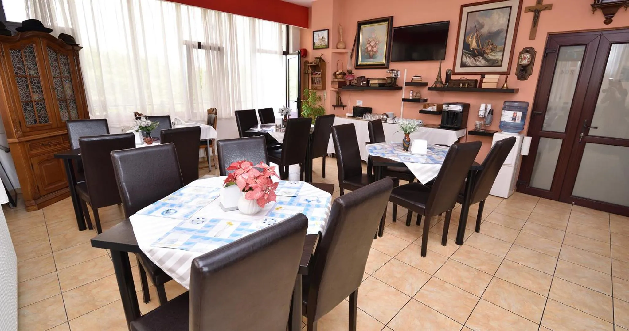 Breakfast in Hotel Taco