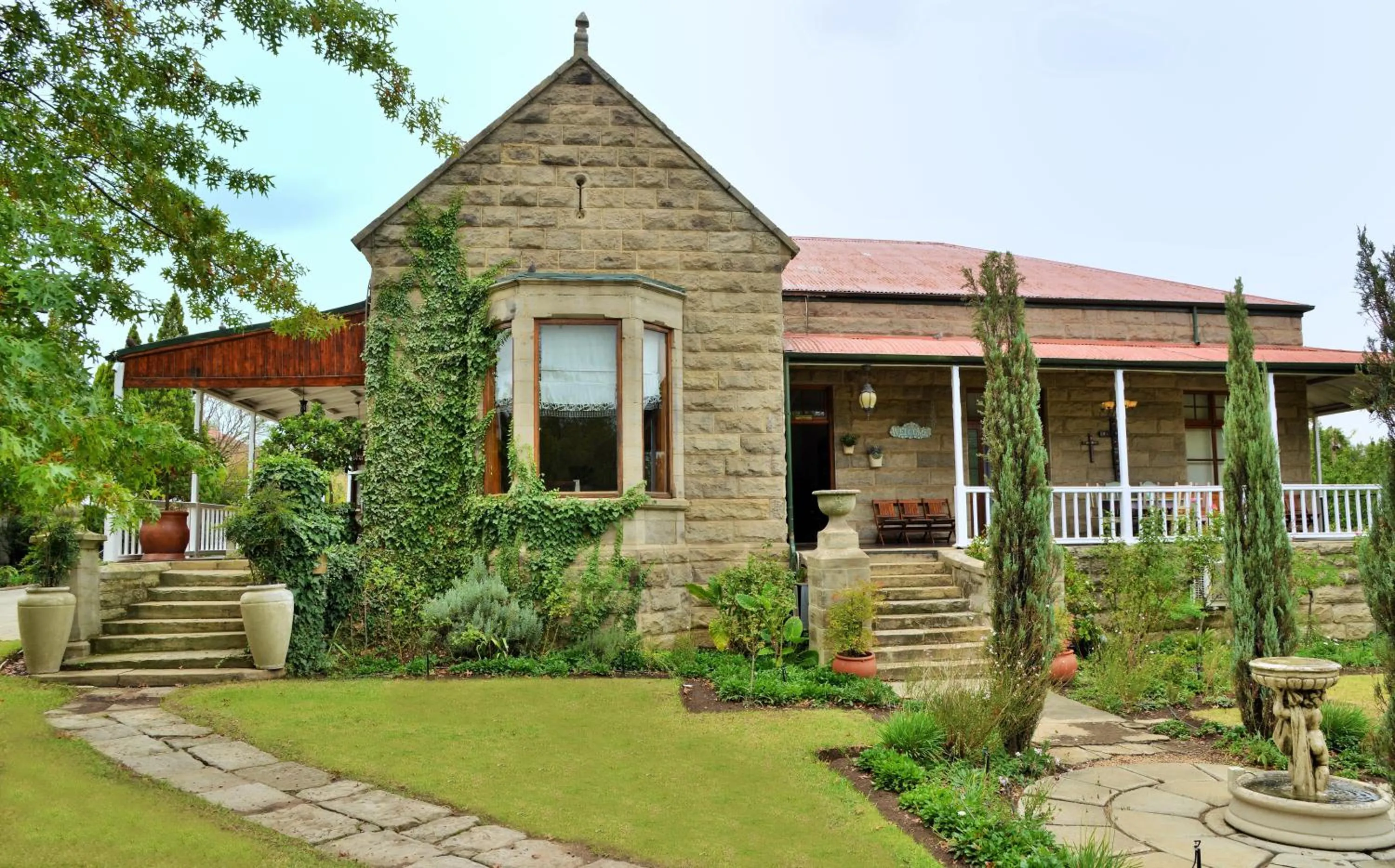 Facade/entrance in Die Kliphuis