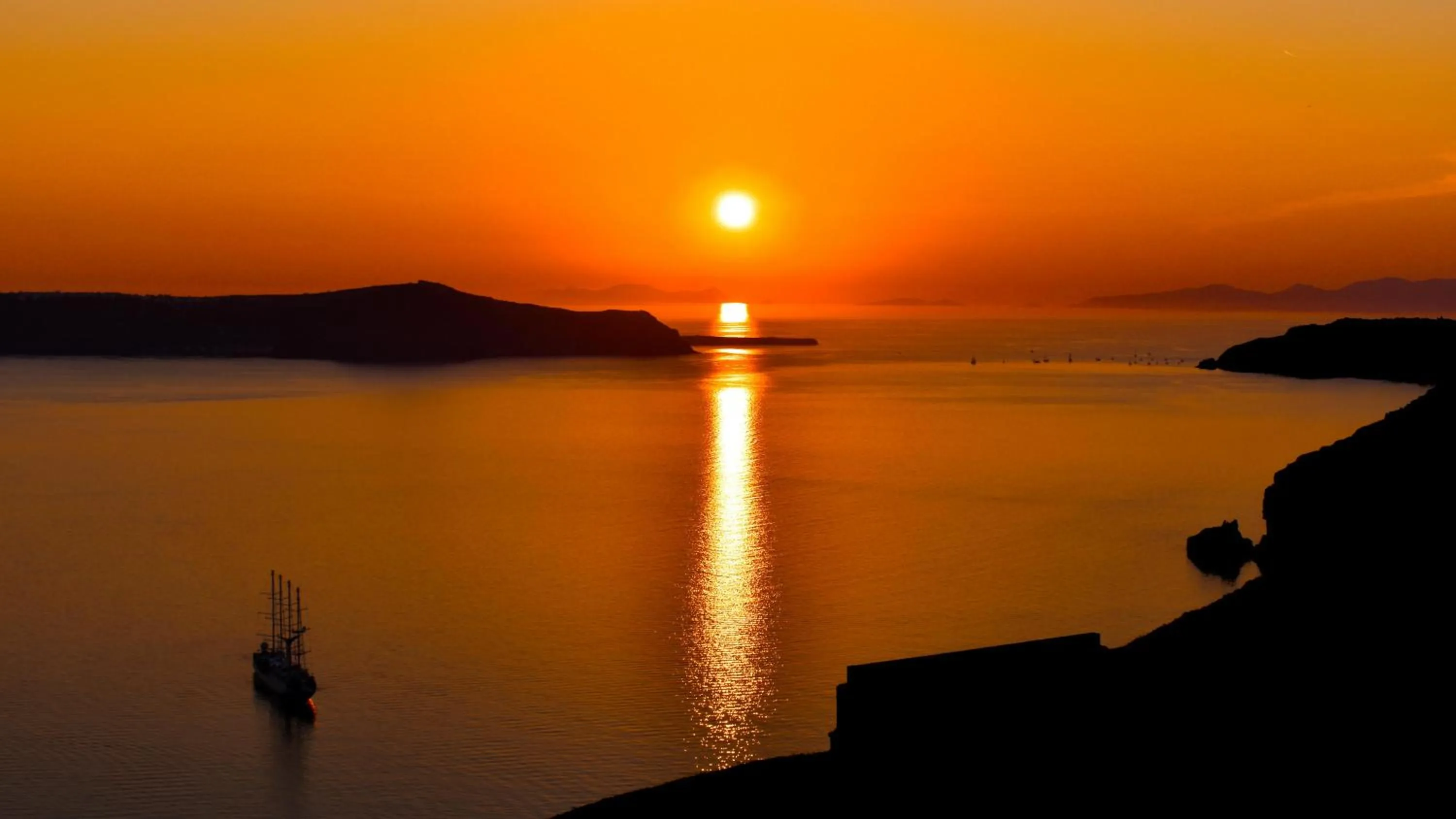 Sea view in Agave Santorini Design Boutique Hotel