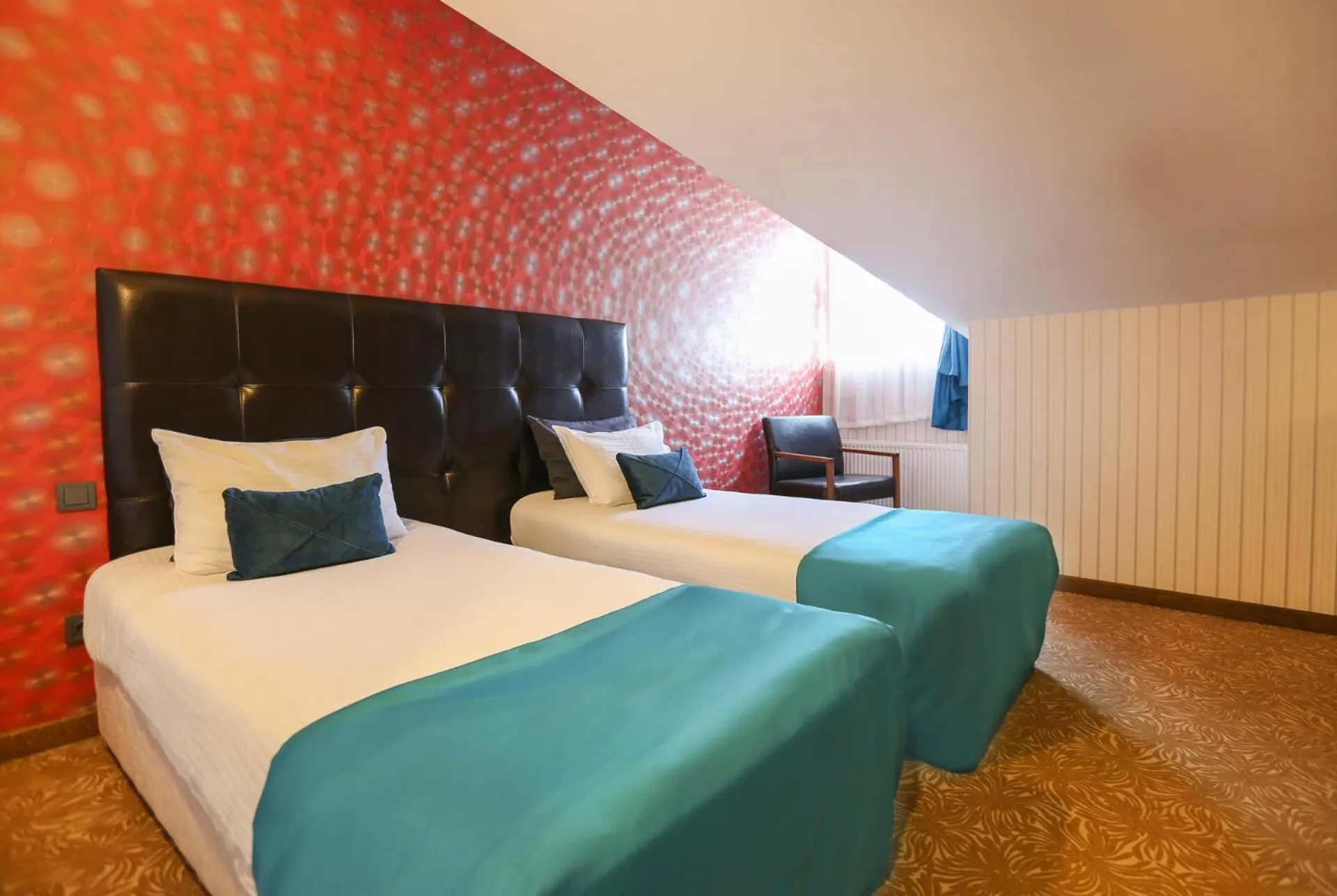 Bedroom in Highway Otel