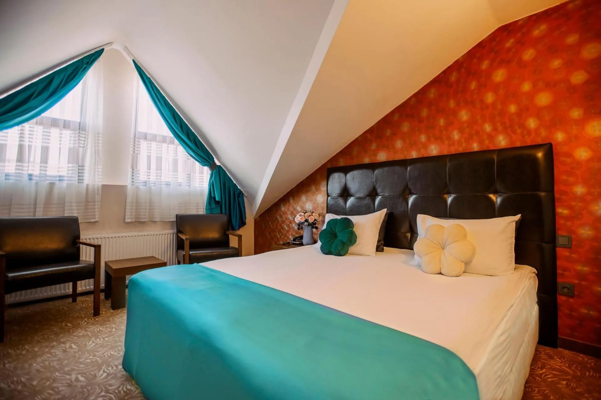 Bedroom in Highway Otel