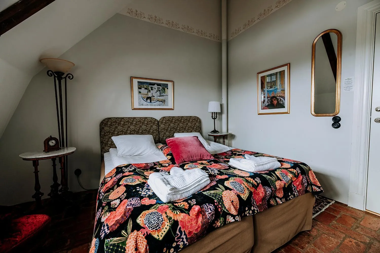 Property building, Bed in Teleborgs Slott