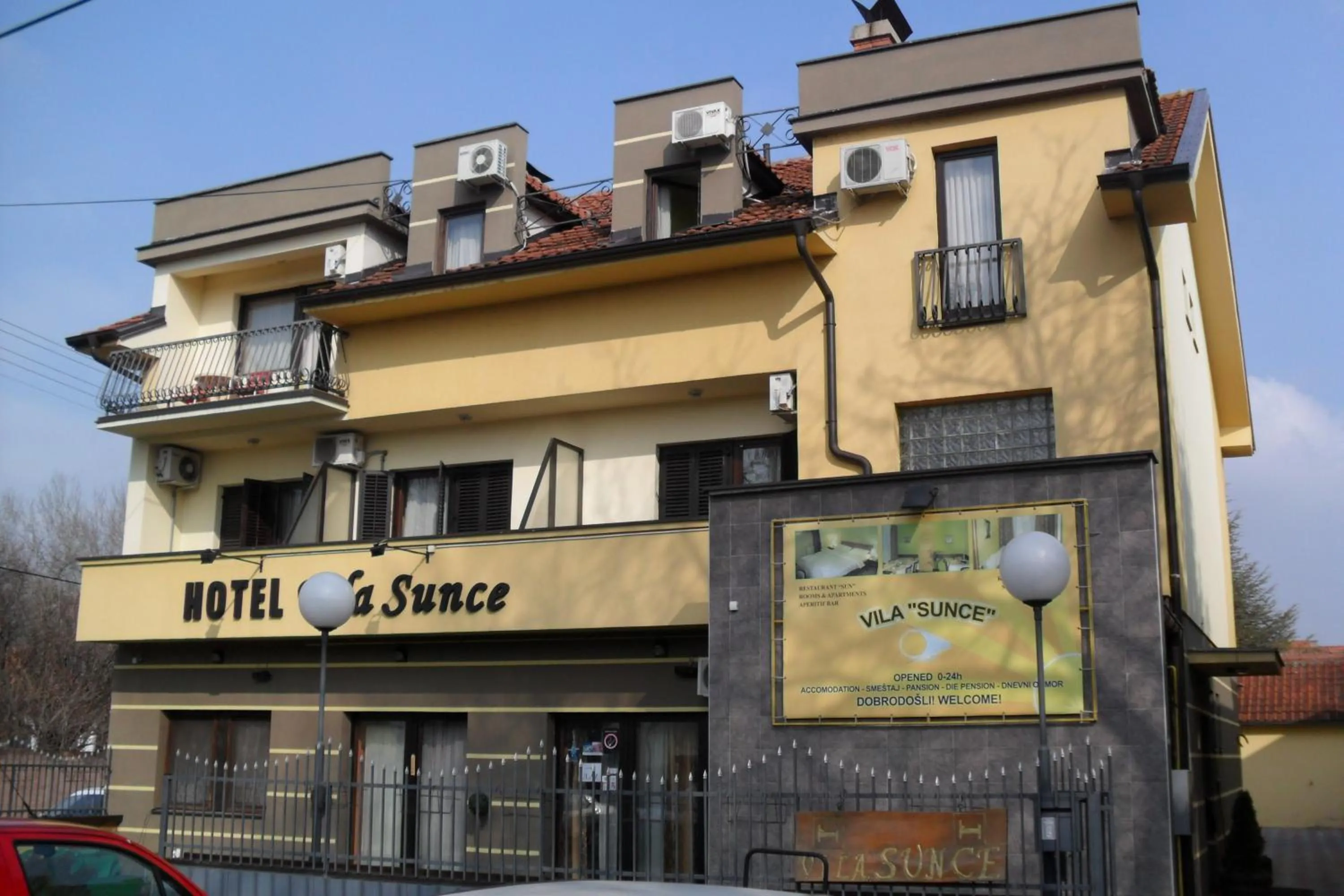 Property building in Hotel Vila Sunce