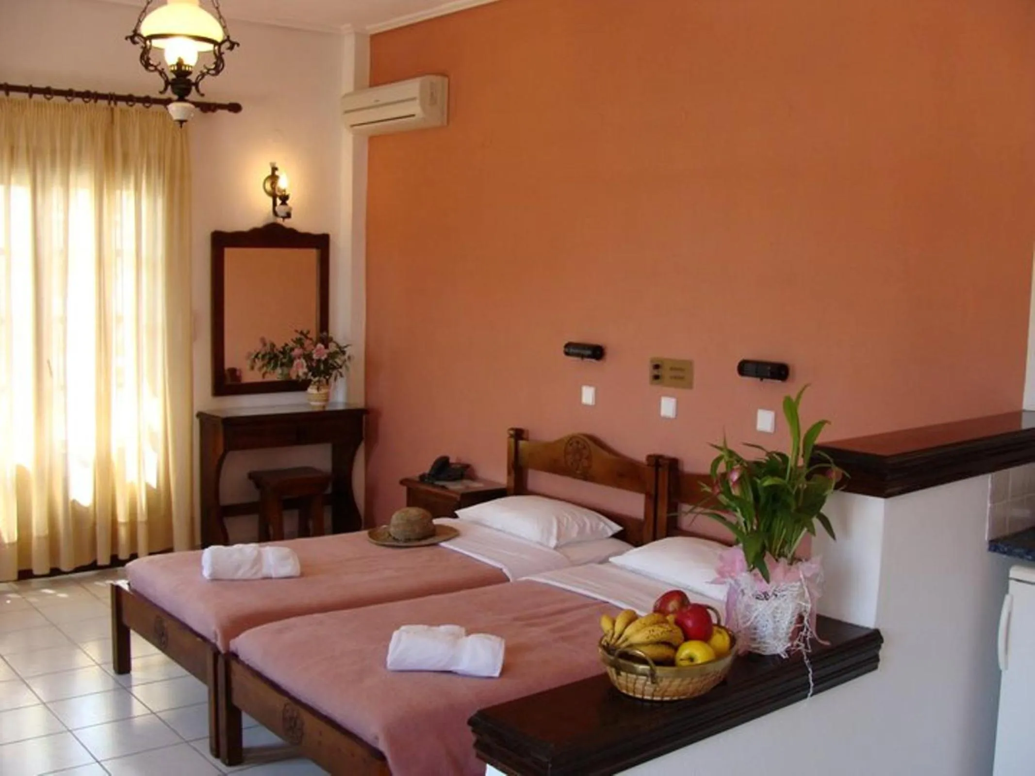 Bedroom, Bed in Hesperia Hotel