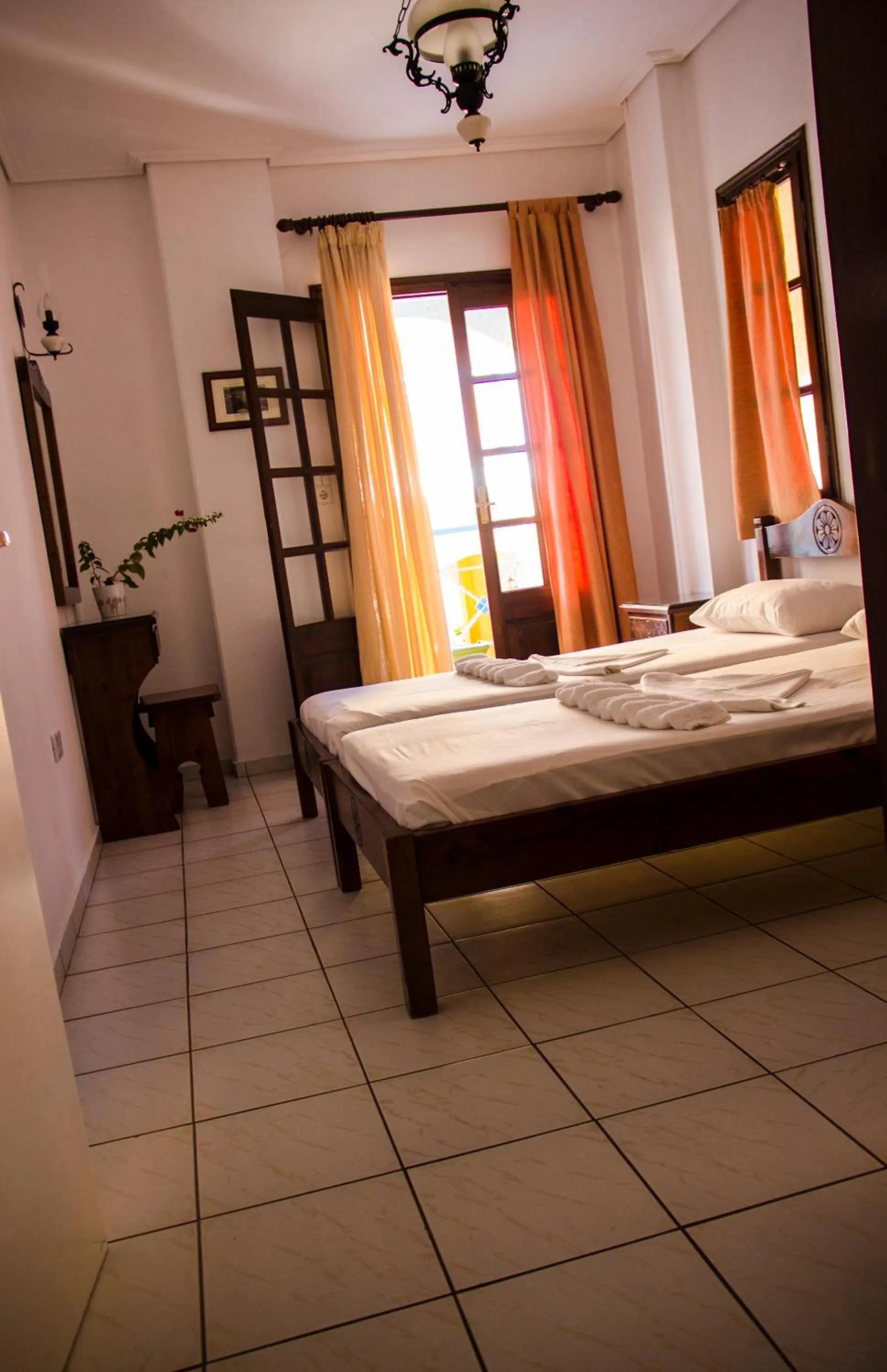 Bedroom, Bed in Hesperia Hotel