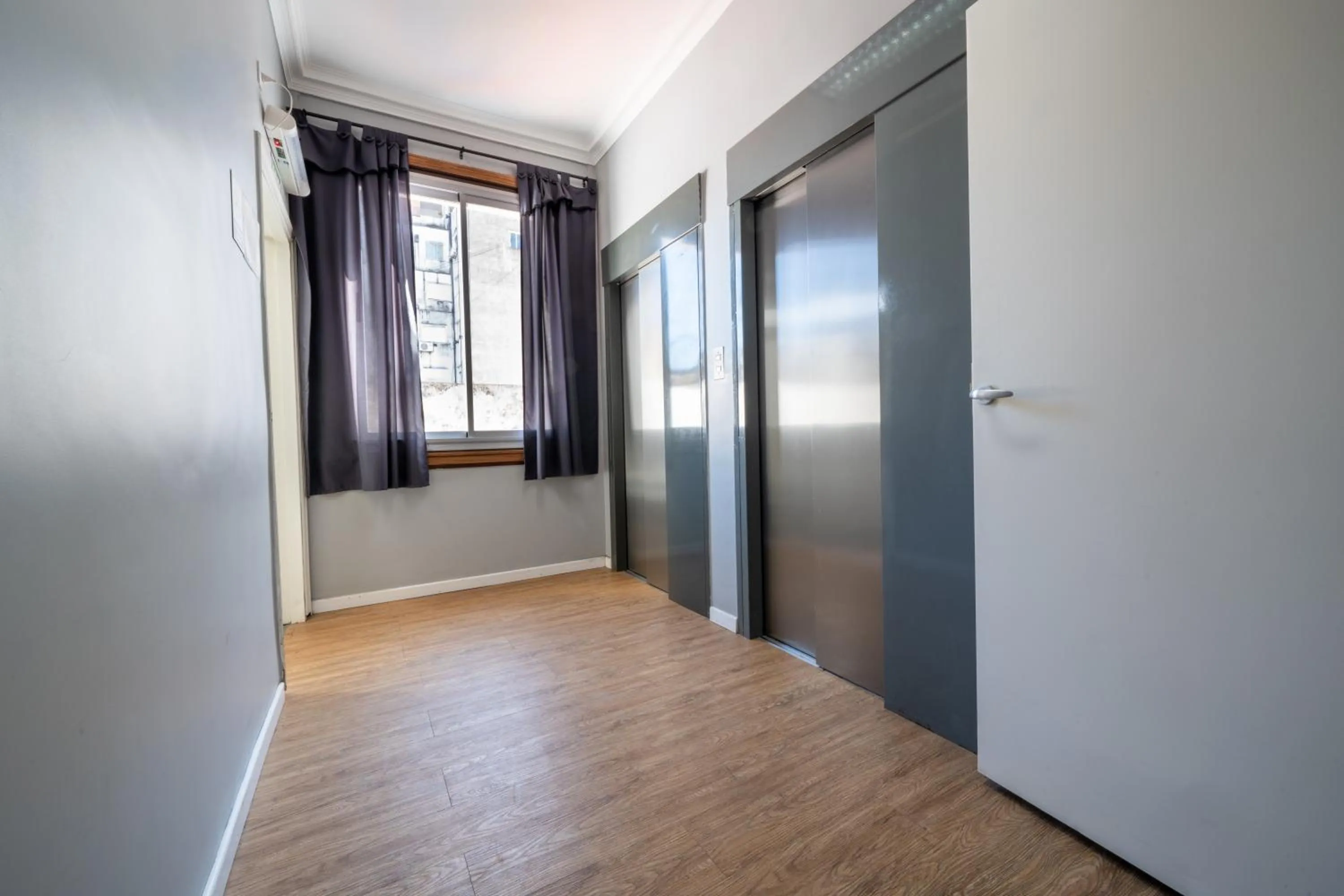 elevator in HOTEL REGIS