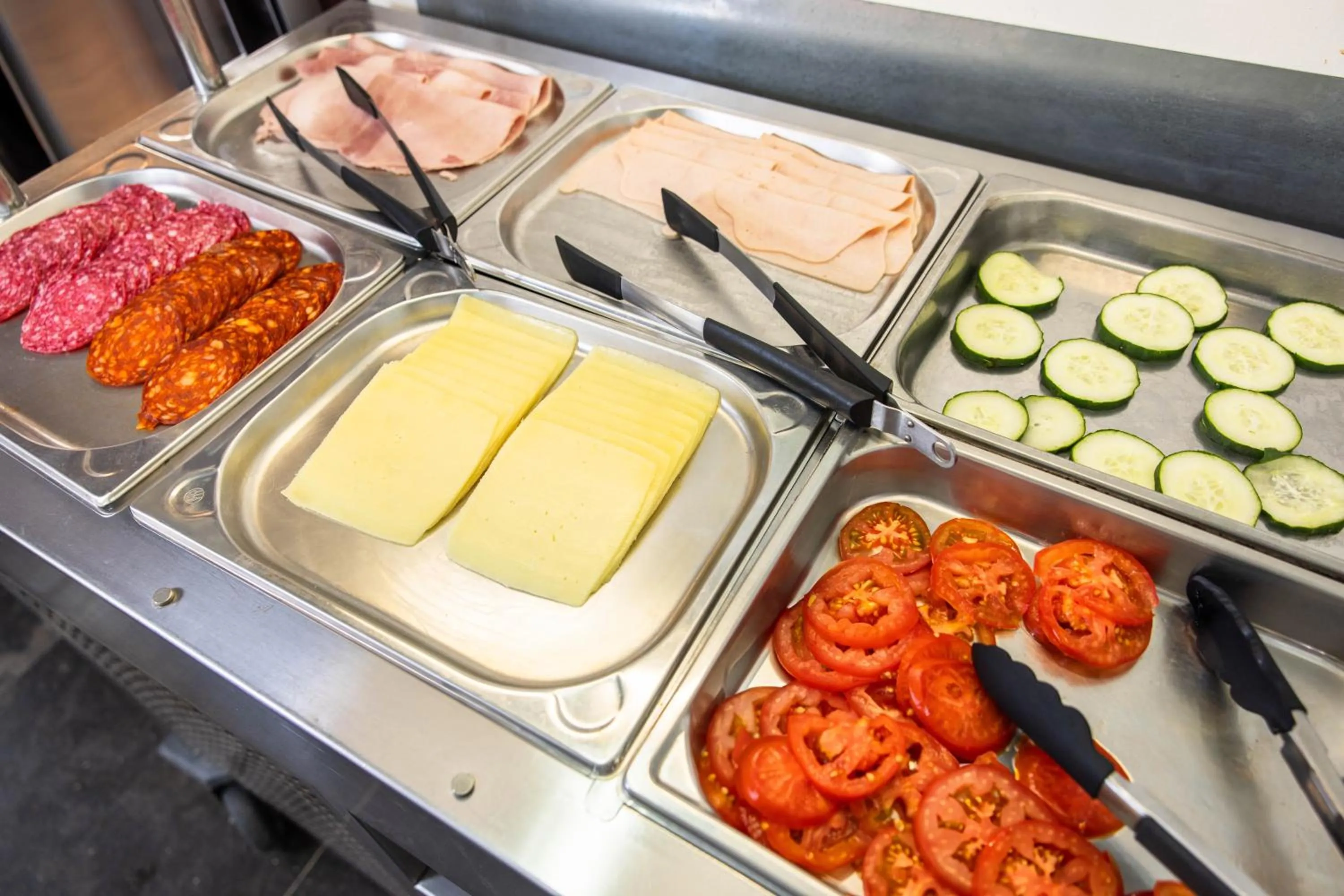 Food and drinks in Urbany Hostel BCN GO!