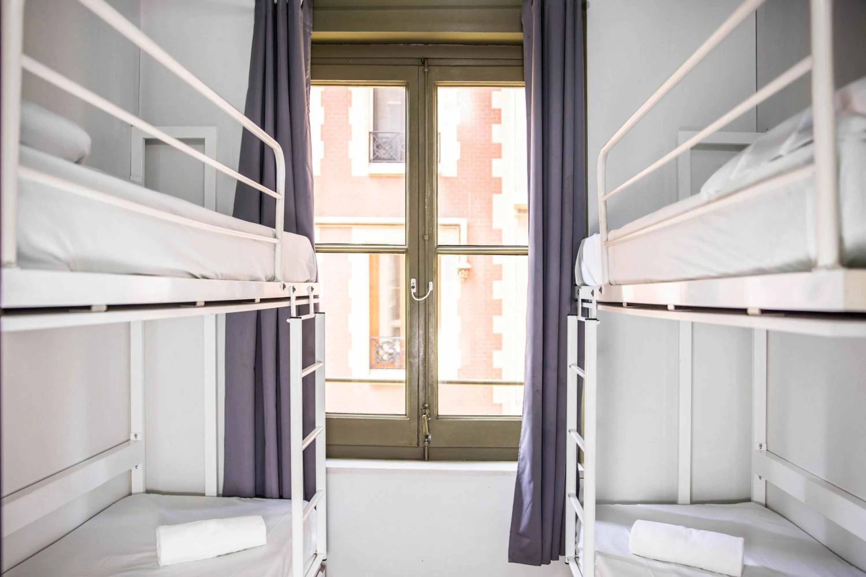 Photo of the whole room, Bed in Urbany Hostel BCN GO!