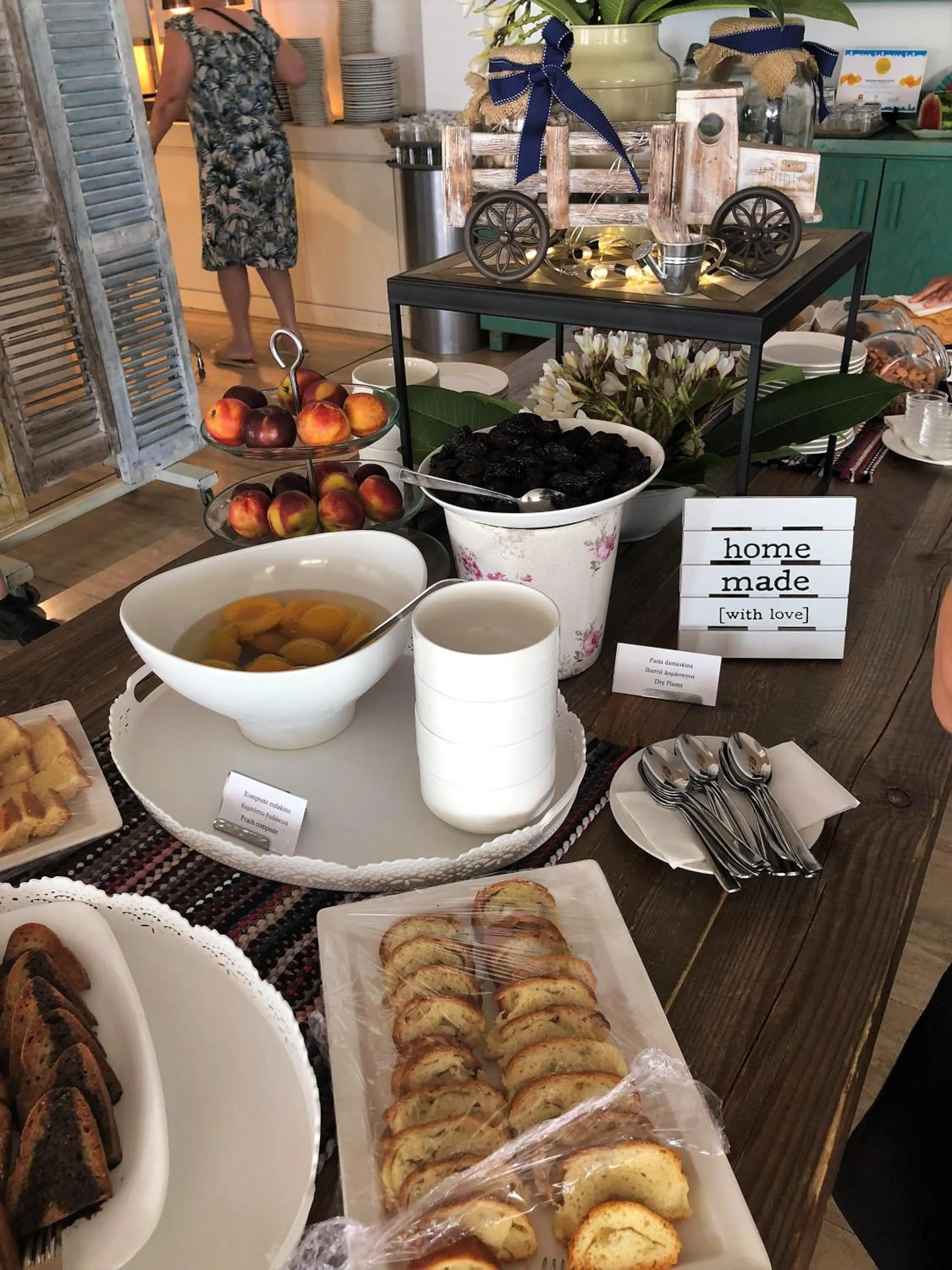 Buffet breakfast in Droushia Heights Hotel