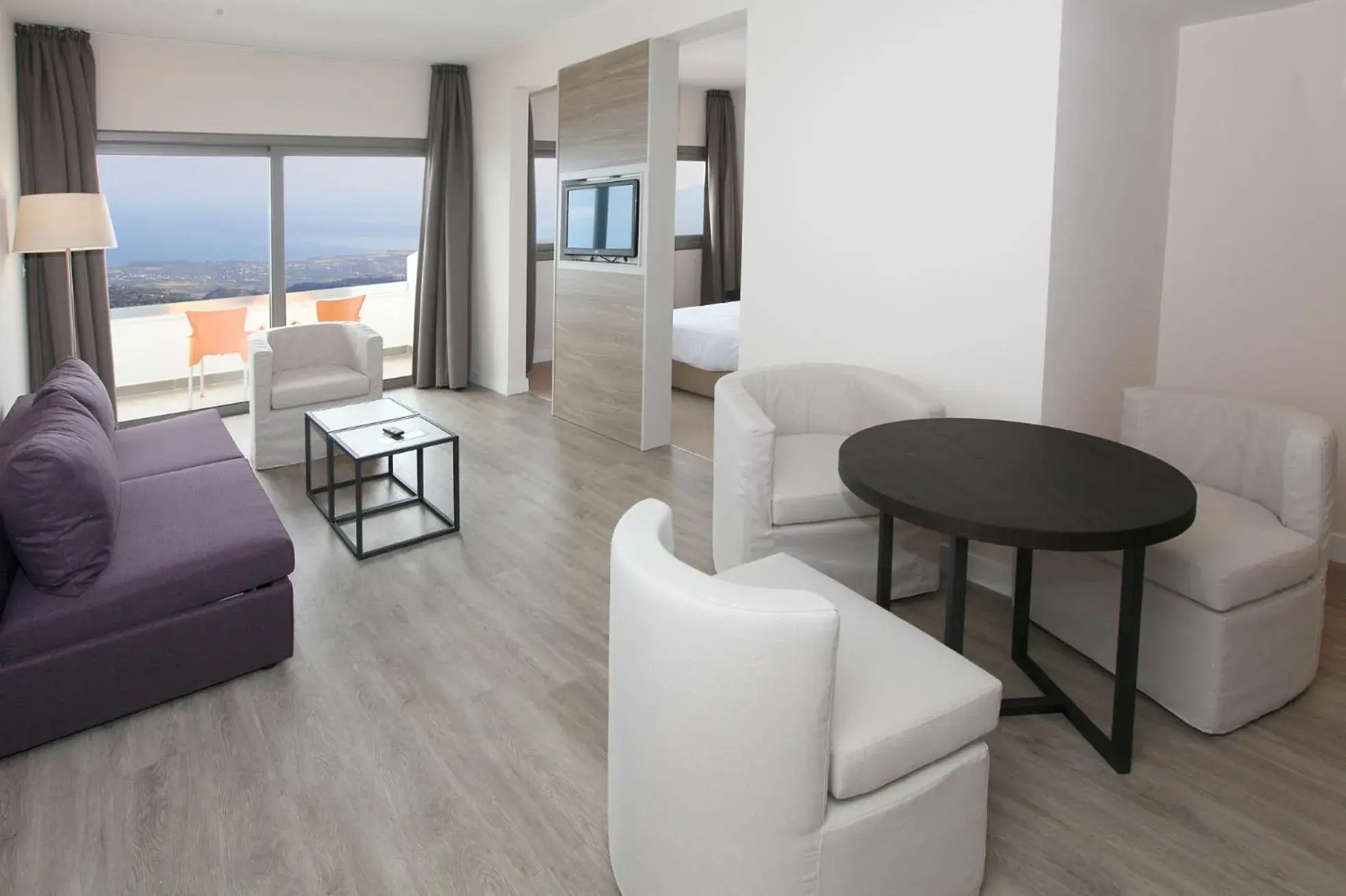 Executive Suite with Sea View in Droushia Heights Hotel Executive Suite with Sea View in Droushia Heights Hotel