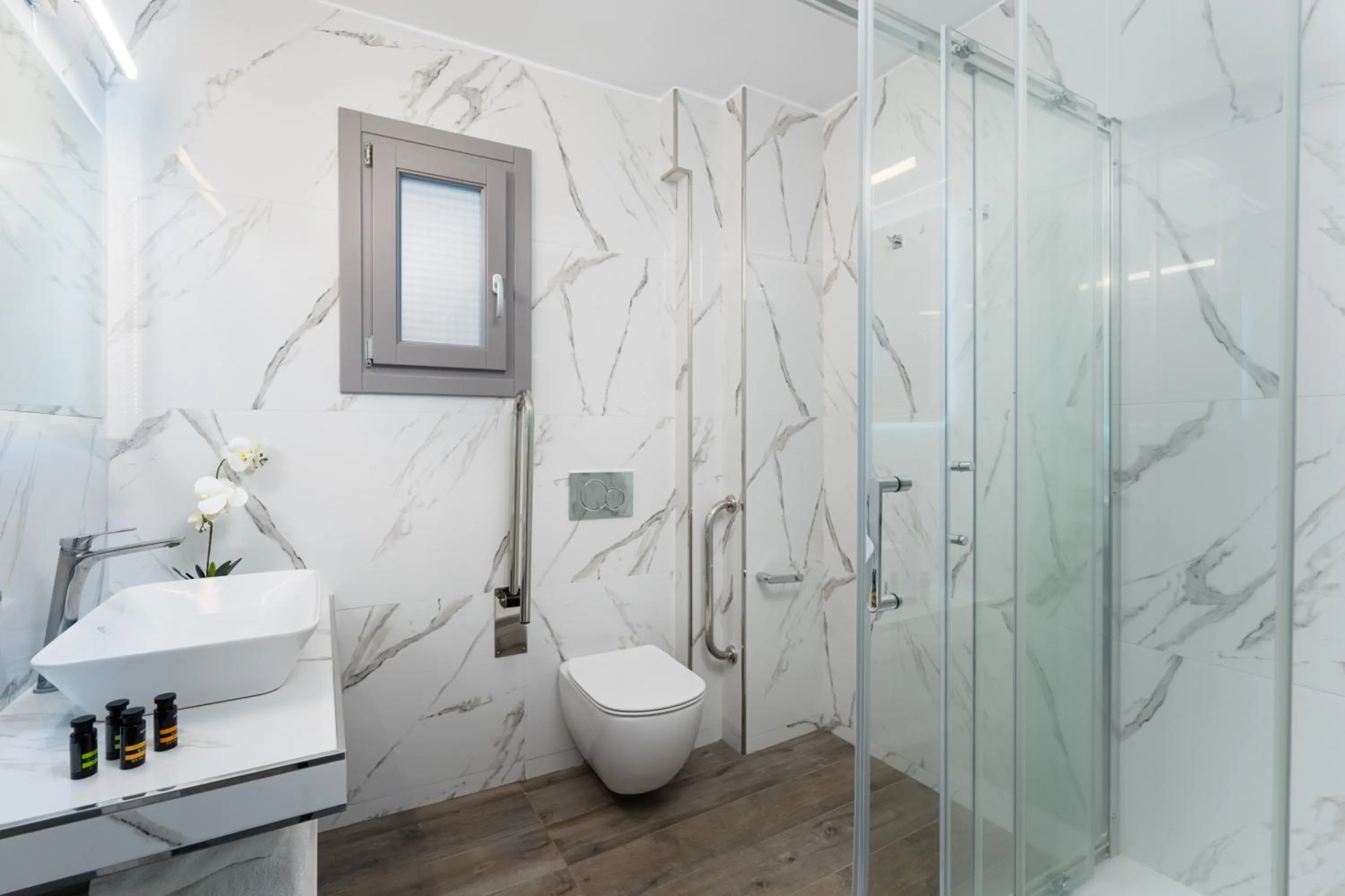 Shower in Aegean Melody Suites & Villas