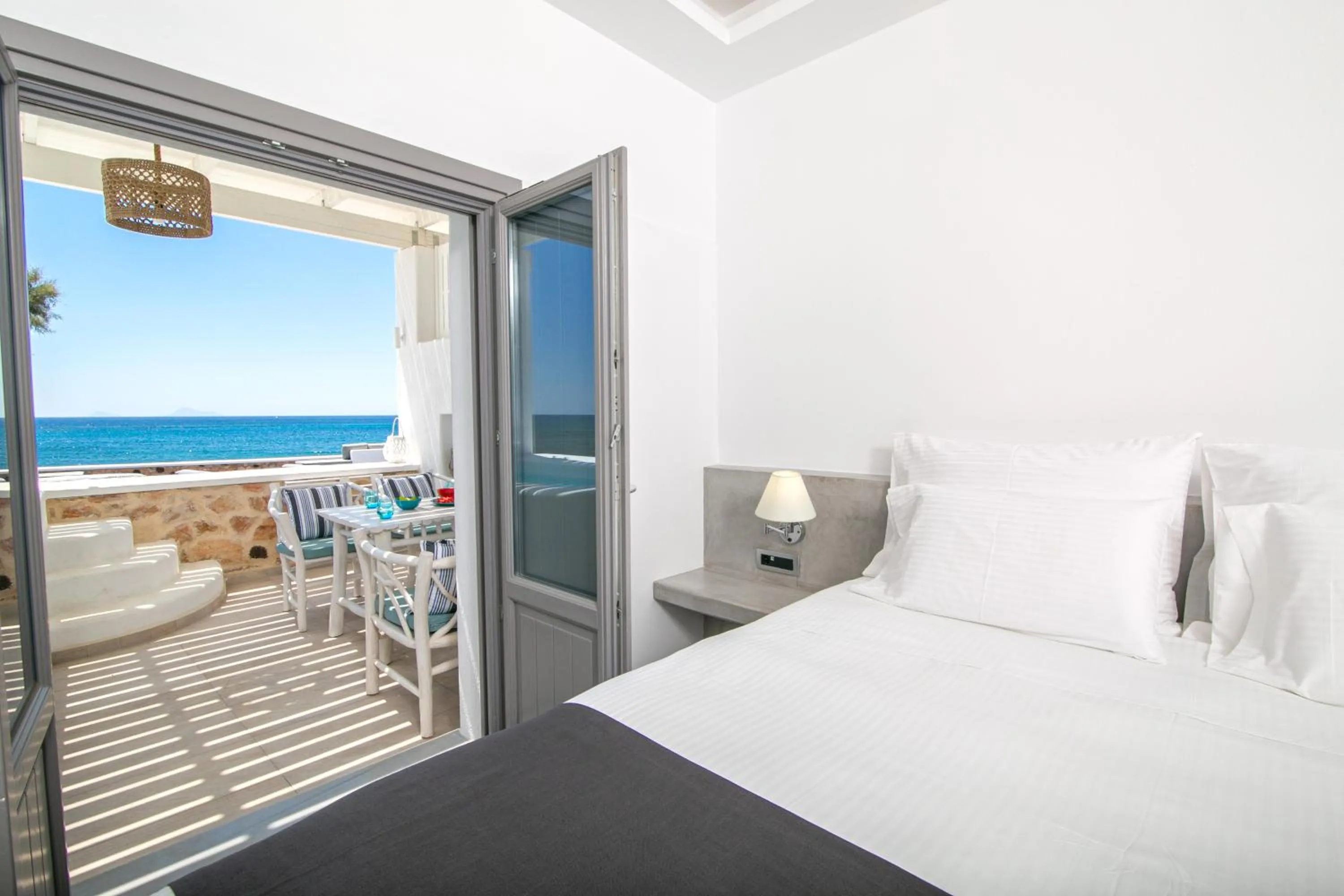 Photo of the whole room, Bed in Aegean Melody Suites & Villas