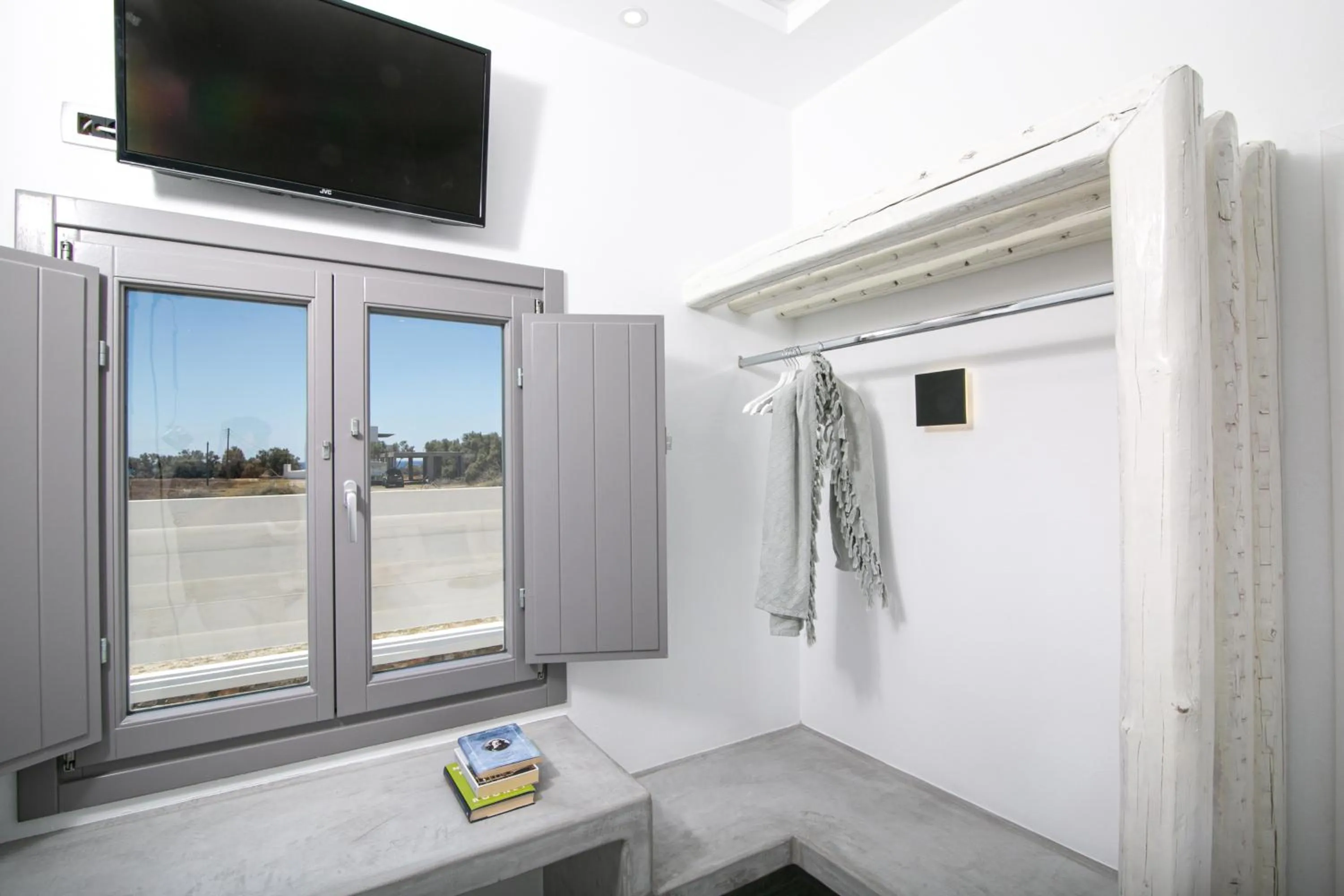 TV and multimedia in Aegean Melody Suites & Villas