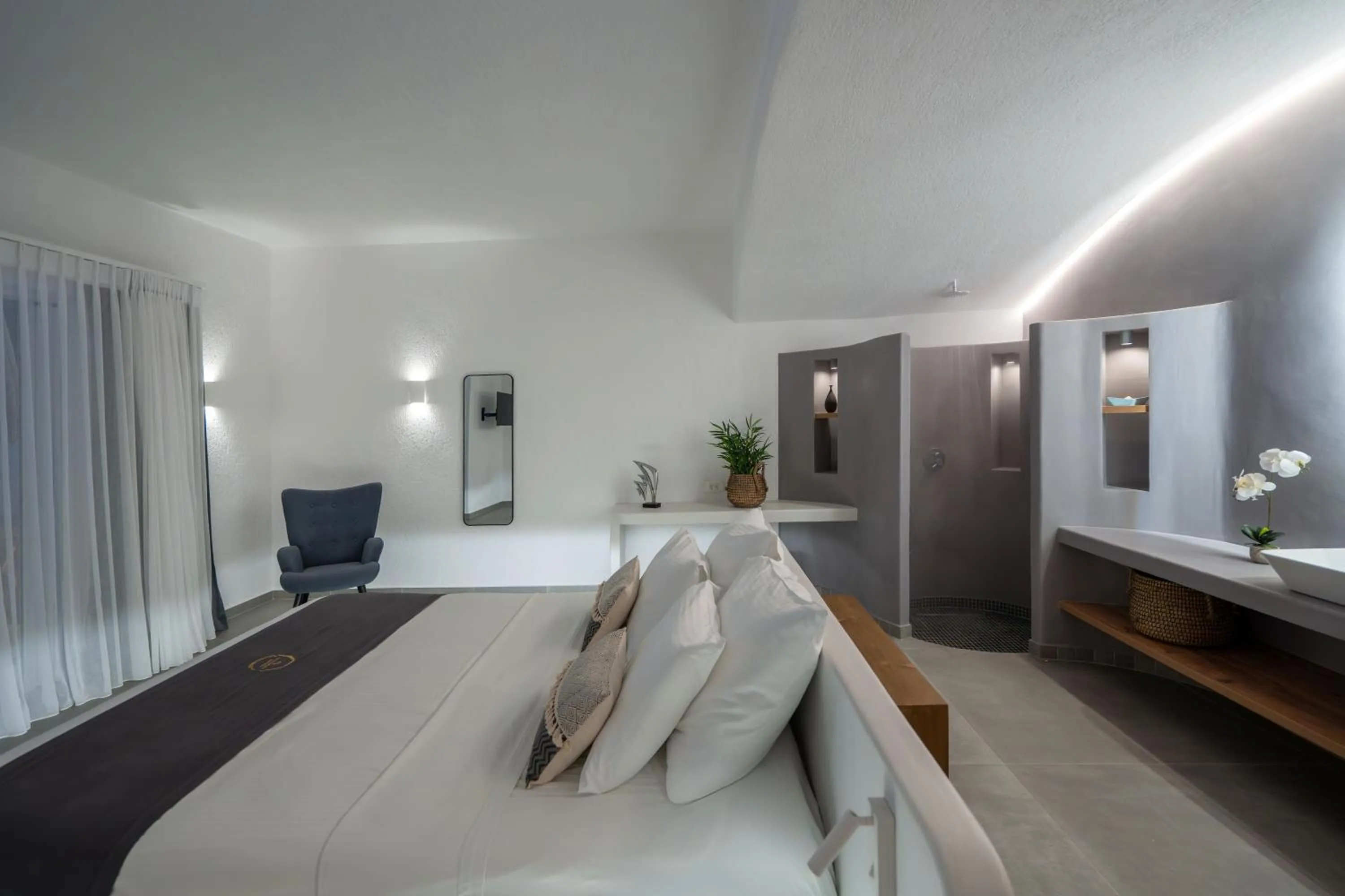 Bedroom, Bed in Aegean Melody Suites & Villas