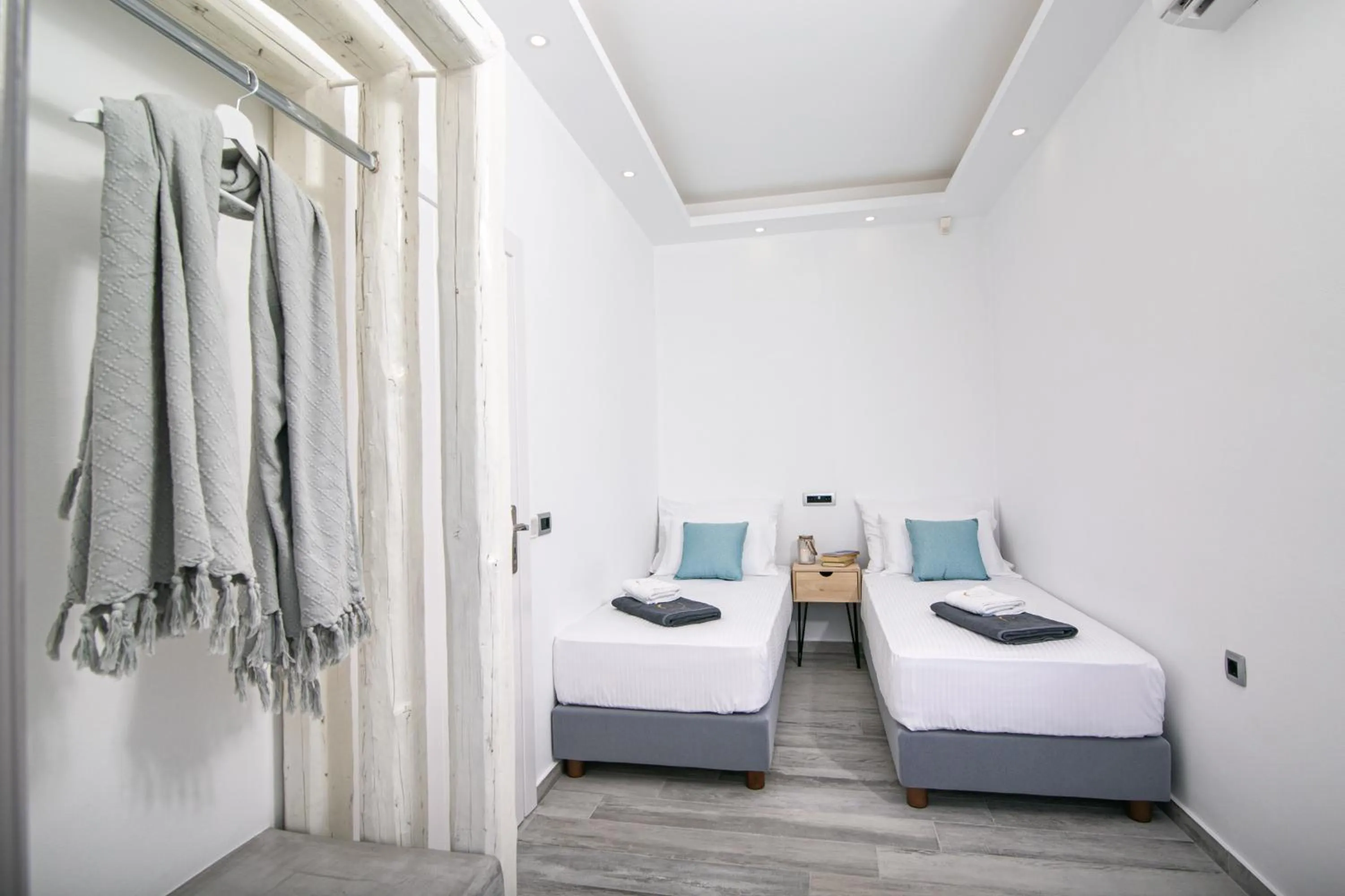 Photo of the whole room, Bed in Aegean Melody Suites & Villas