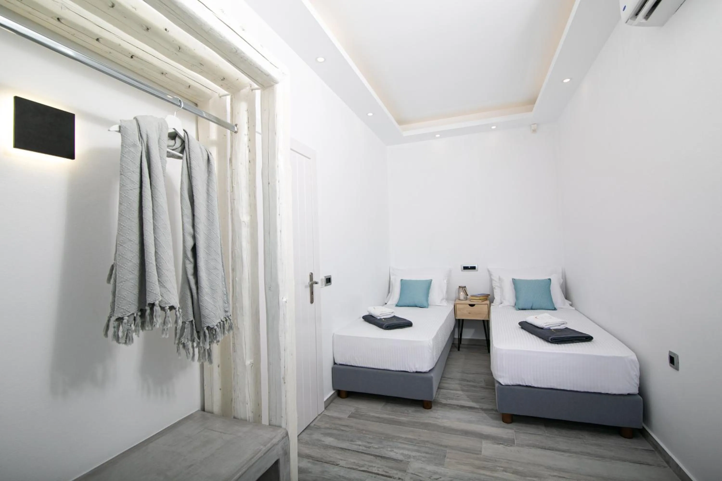 Photo of the whole room, Bed in Aegean Melody Suites & Villas