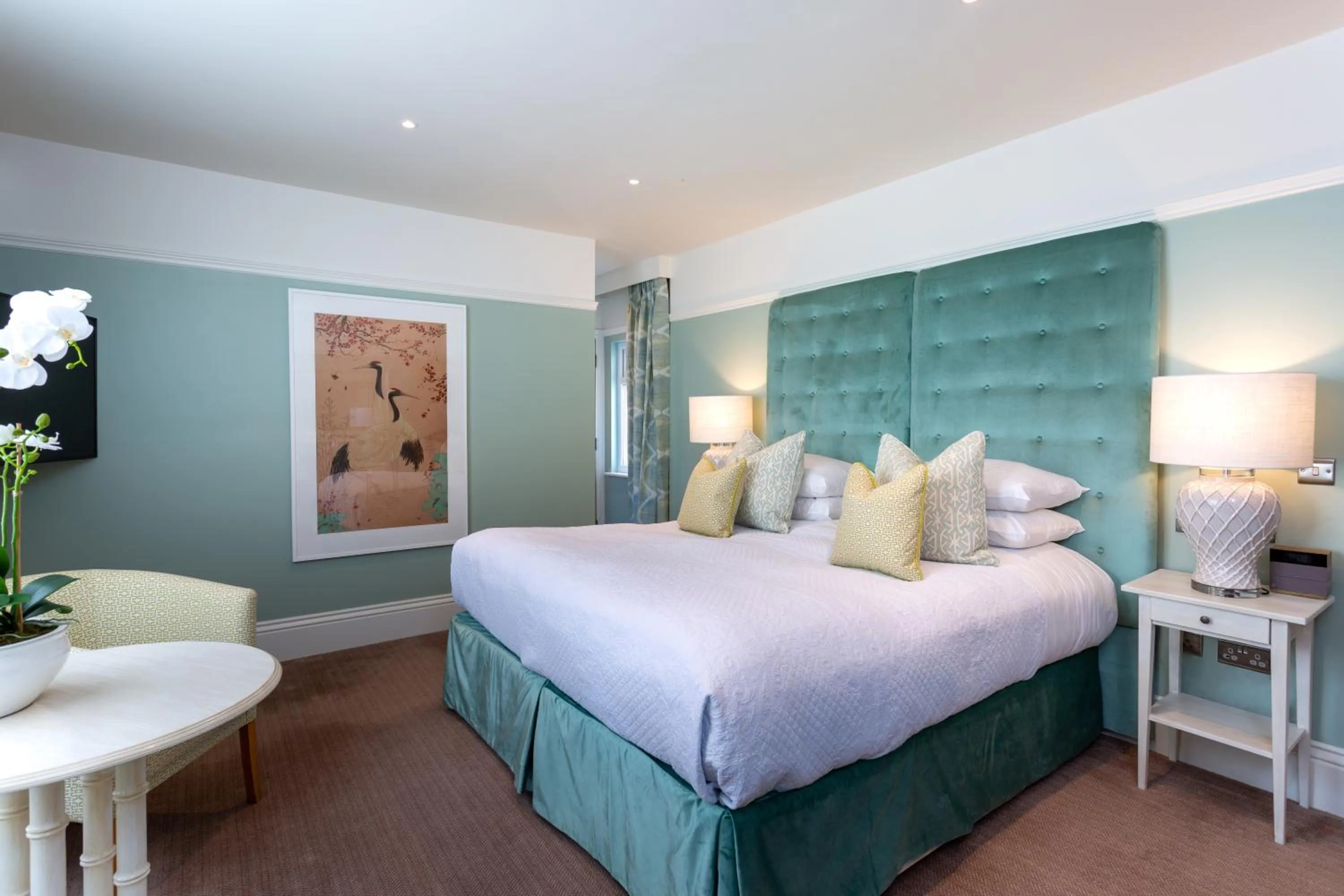 Photo of the whole room, Bed in Roslin Beach Hotel