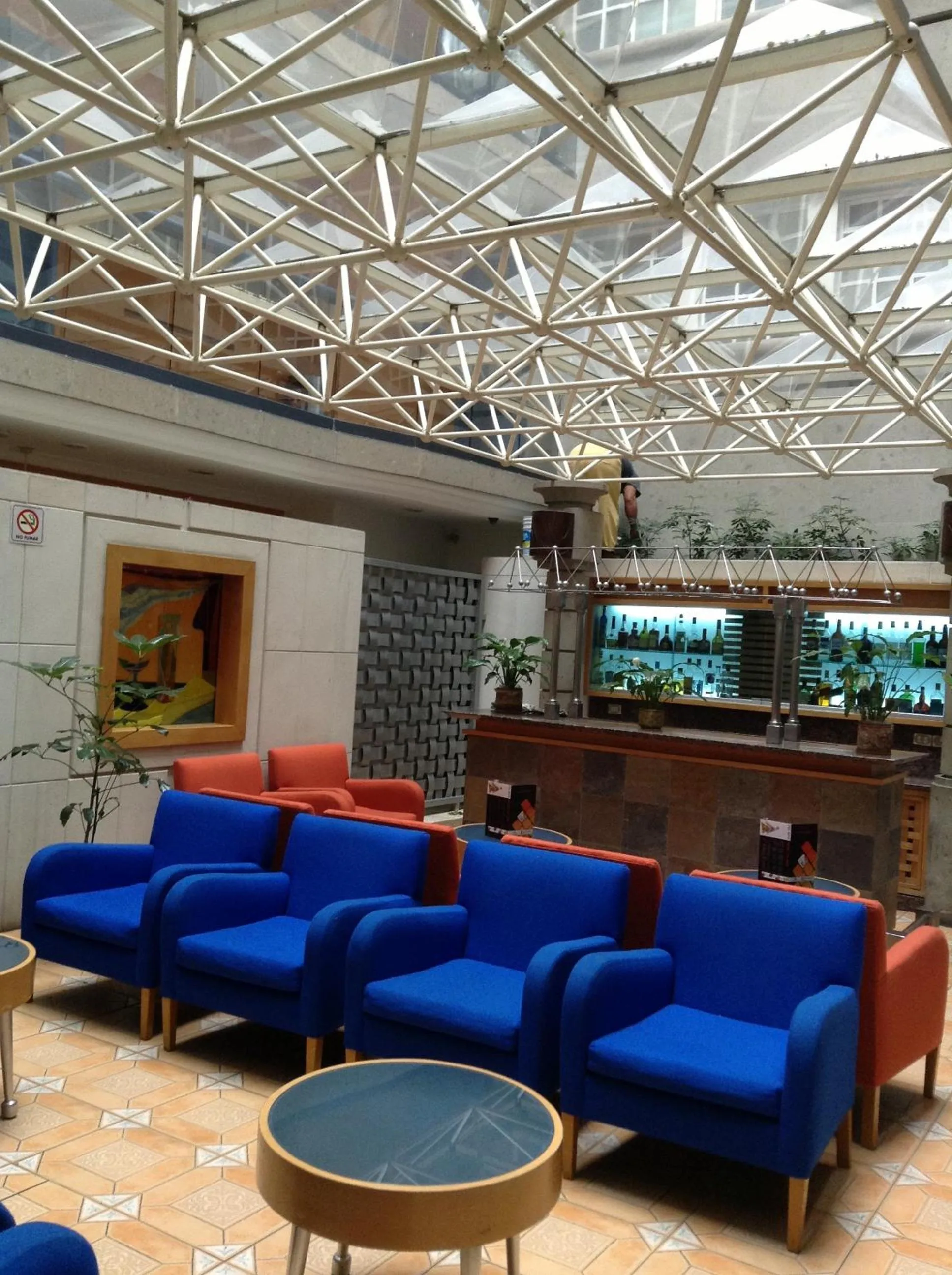 Restaurant/places to eat in Hotel Azores