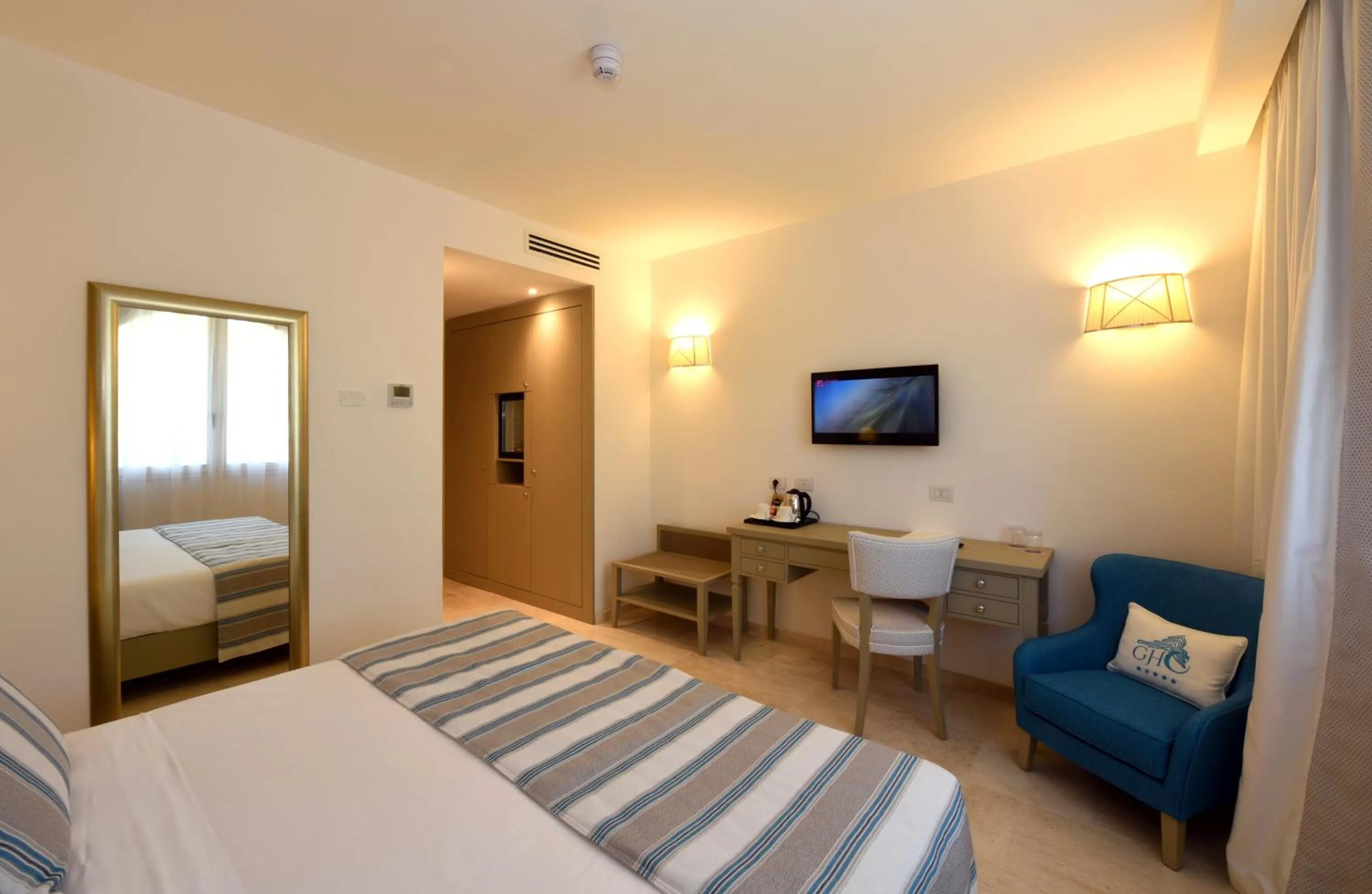 Bed in Grand Hotel Cannigione