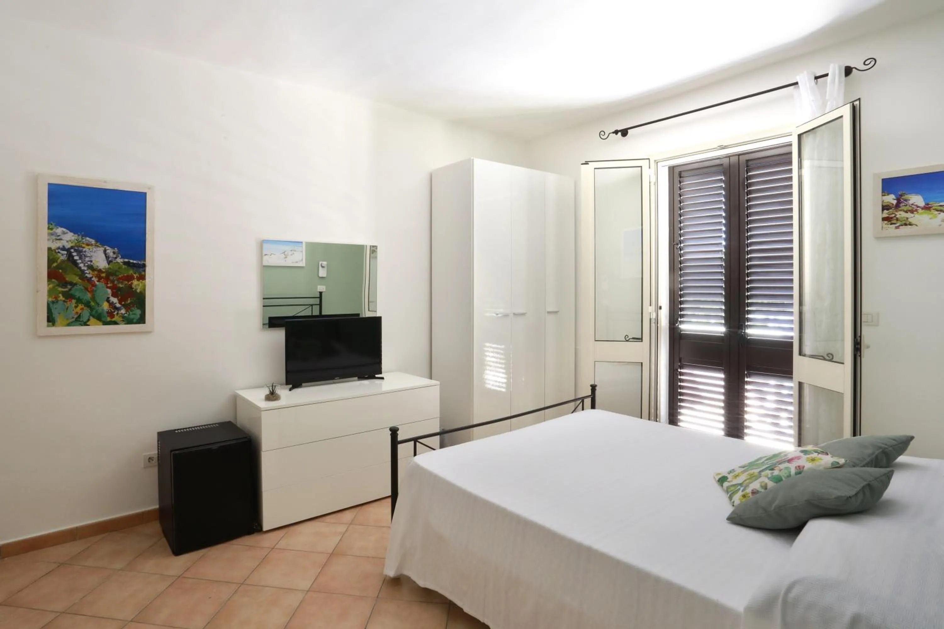 Bedroom, Bed in B&B Happy Days Golfo di Gallipoli