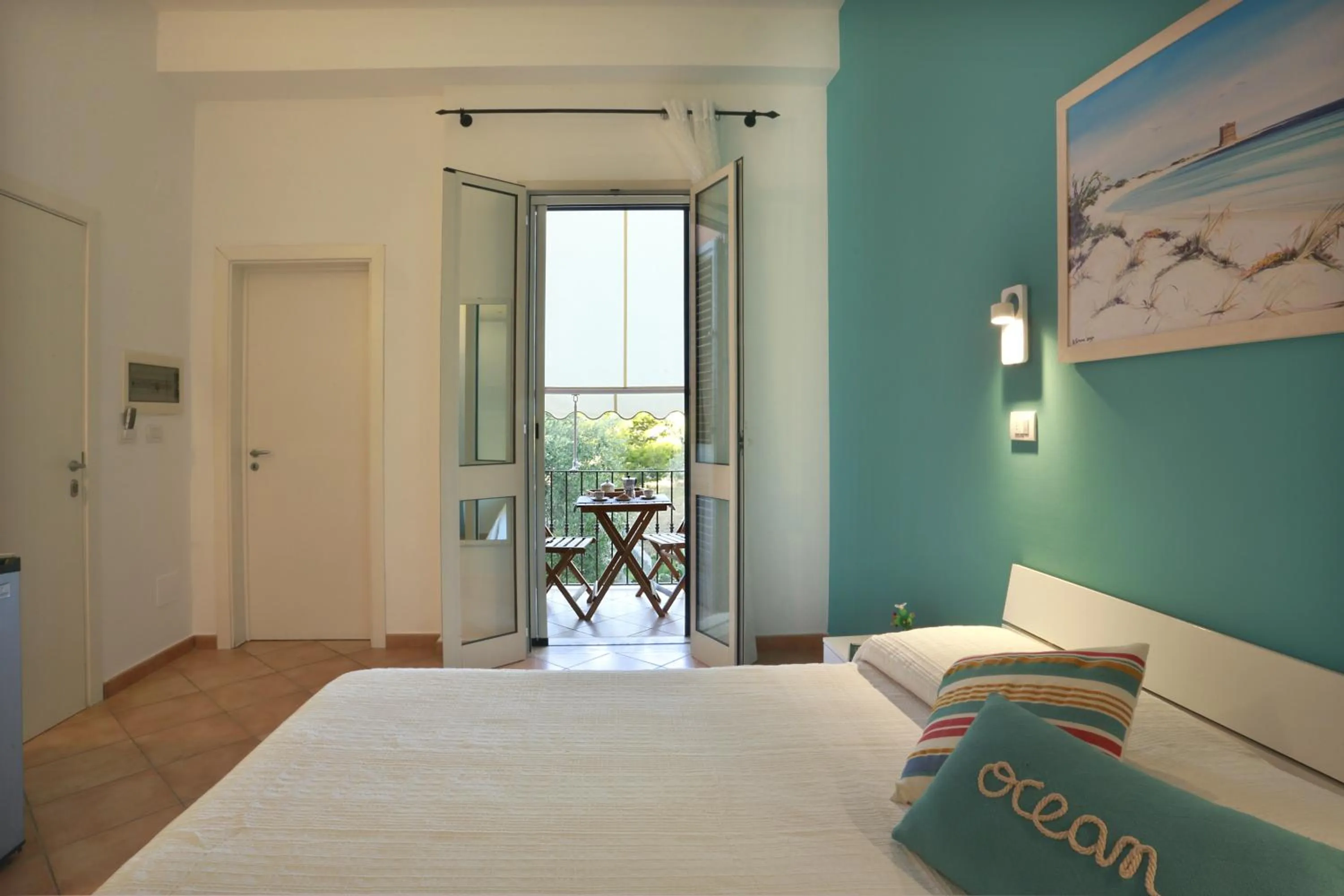 Bedroom, Bed in B&B Happy Days Golfo di Gallipoli