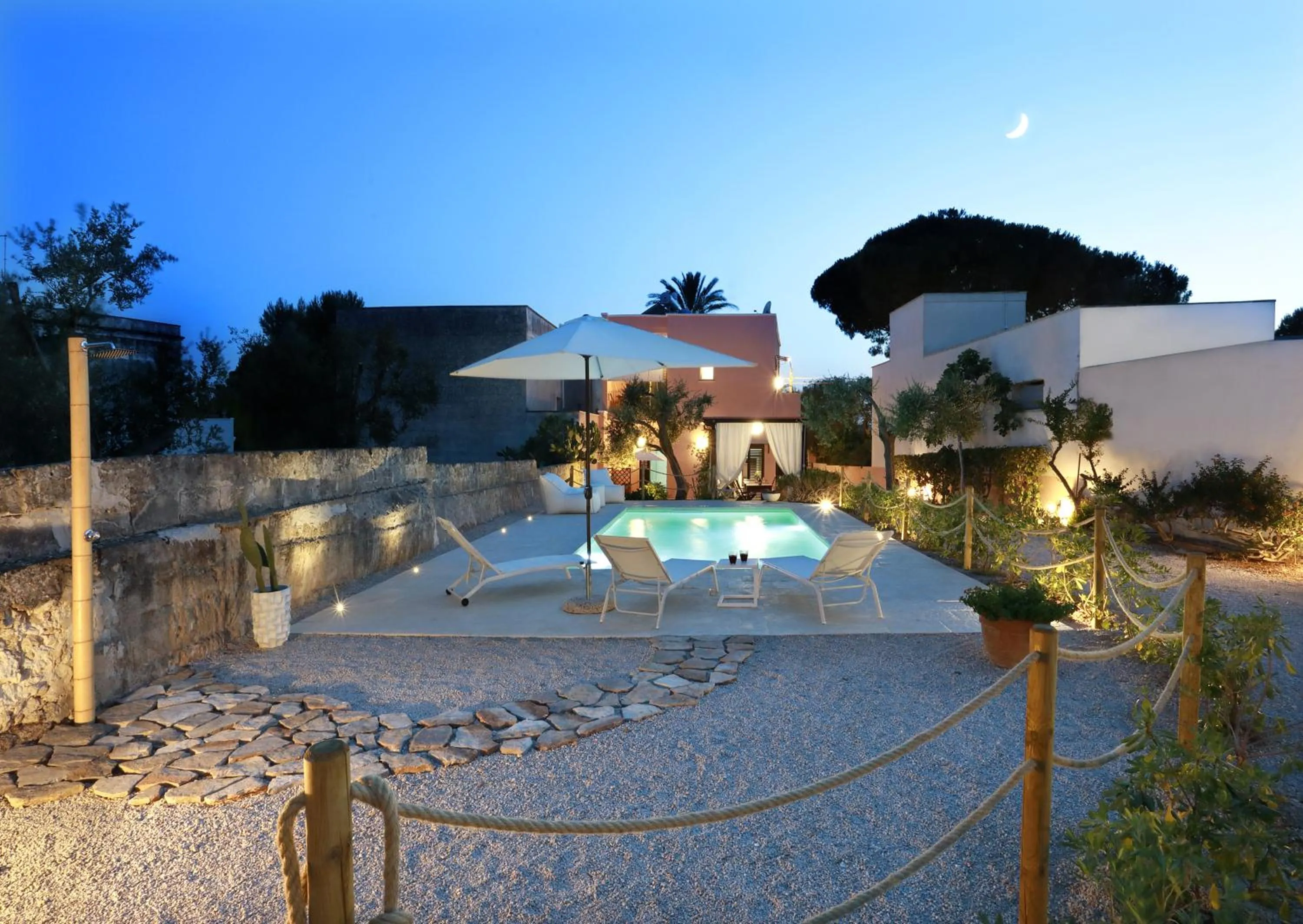 Swimming pool in B&B Happy Days Golfo di Gallipoli