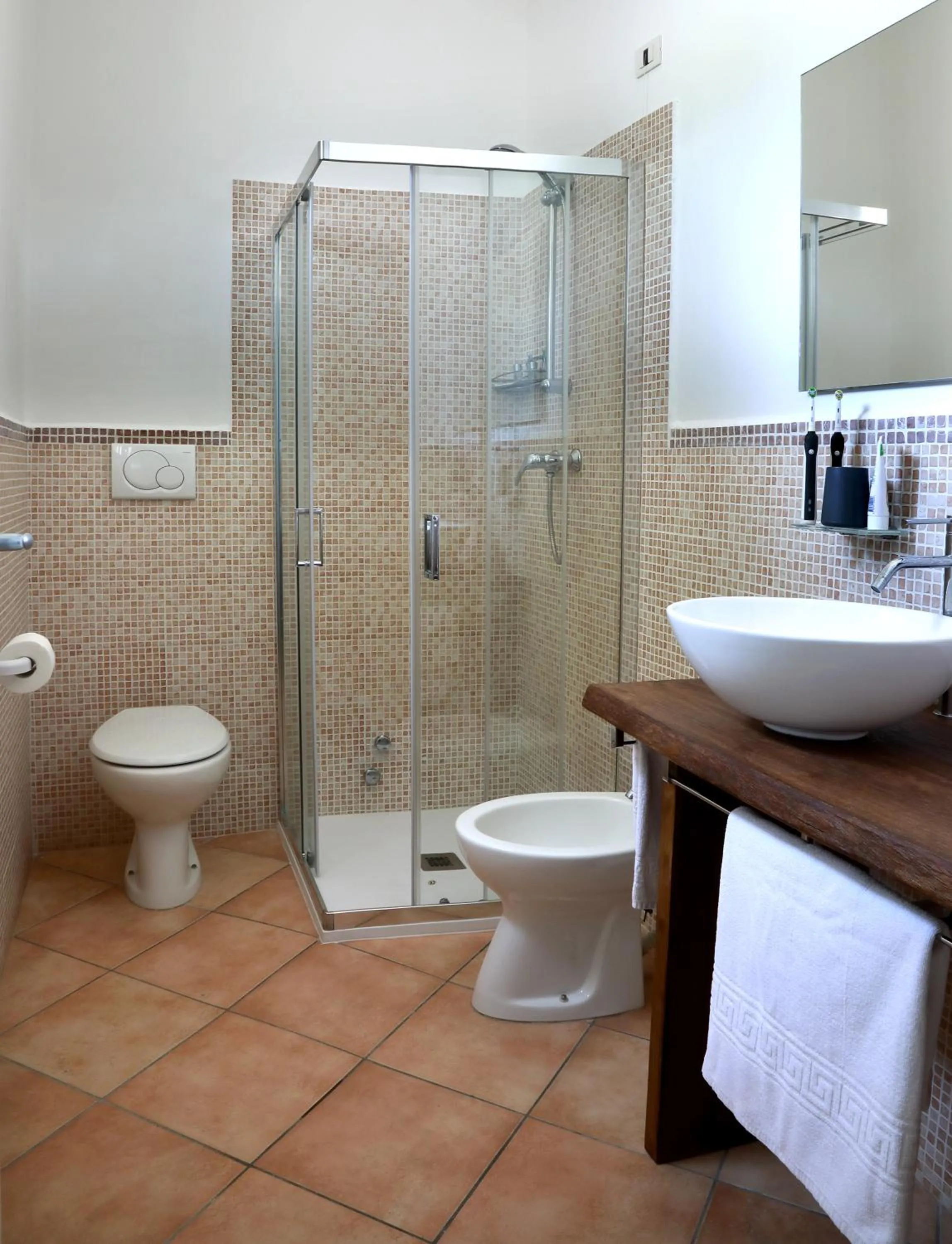 Bathroom in B&B Happy Days Golfo di Gallipoli