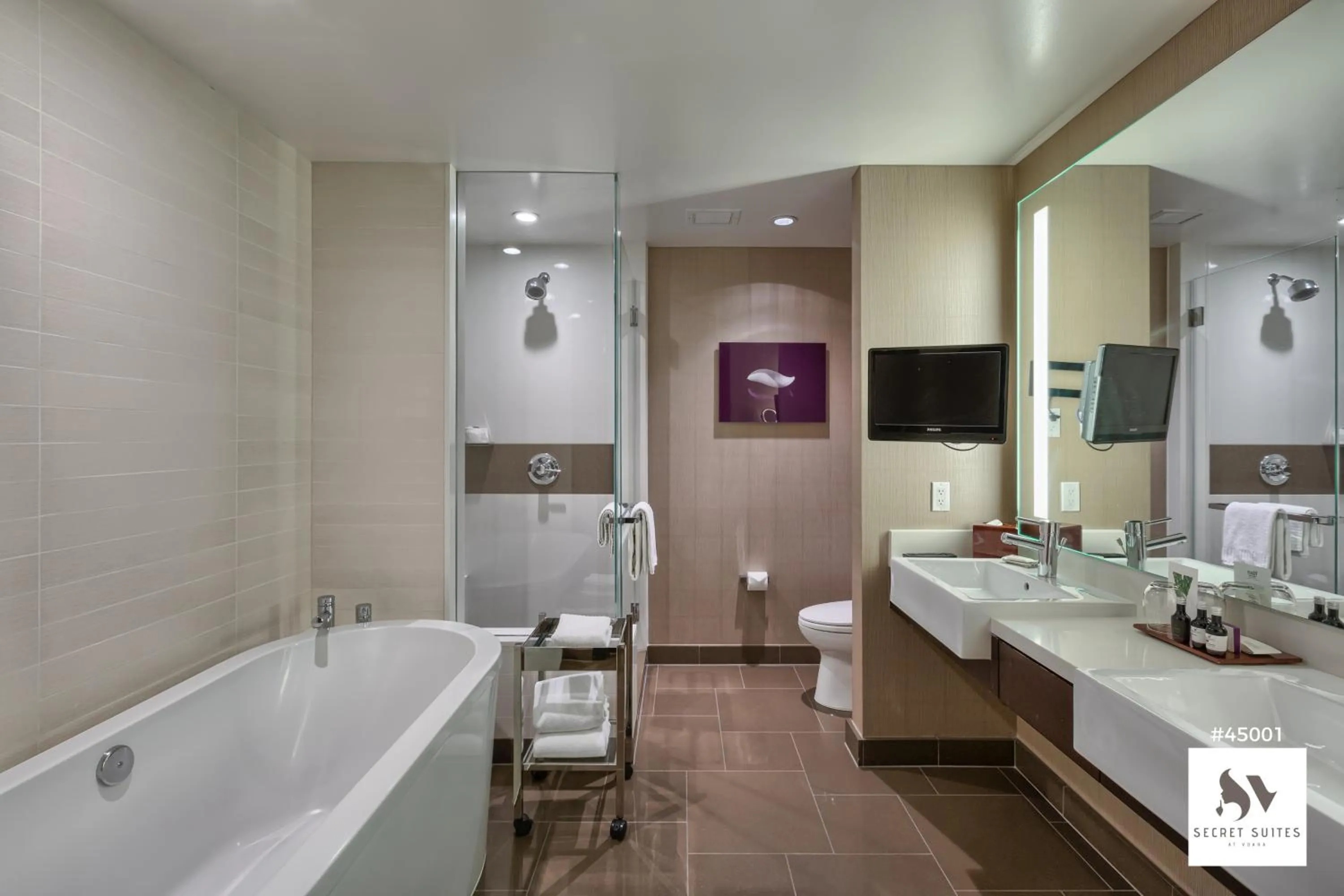 Bathroom in Secret Suites At Vdara