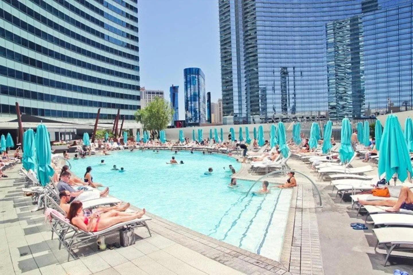 Swimming pool in Secret Suites At Vdara