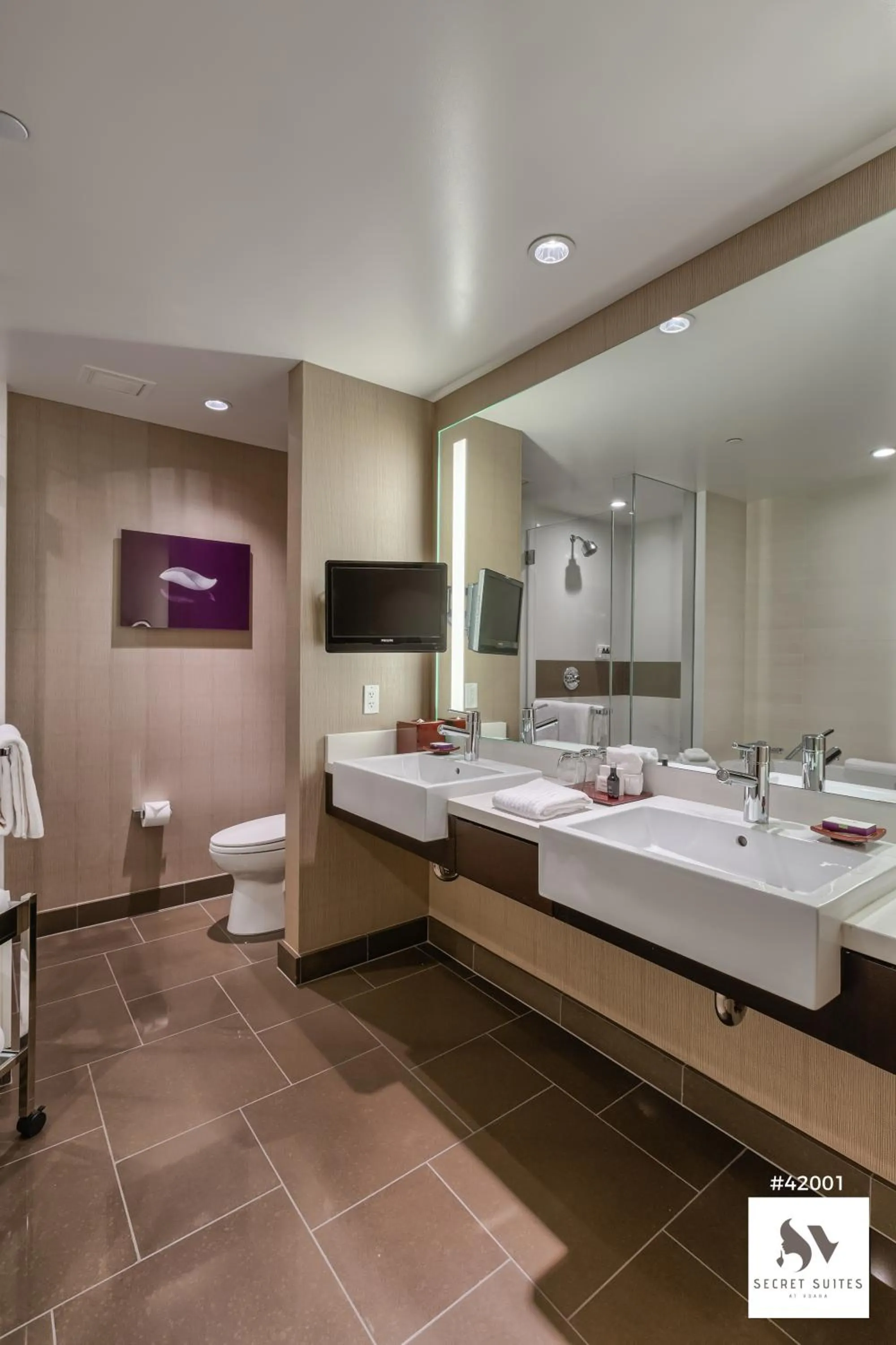 Bathroom in Secret Suites At Vdara