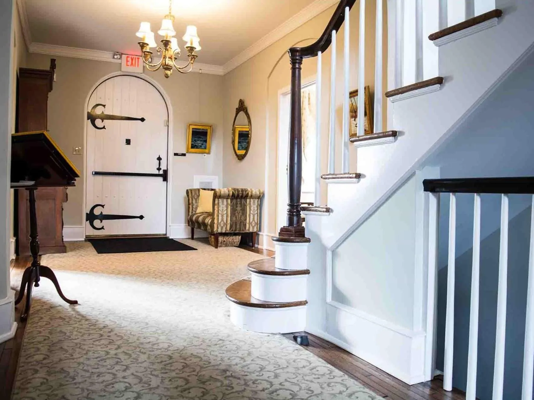 Other in The Manor on Front