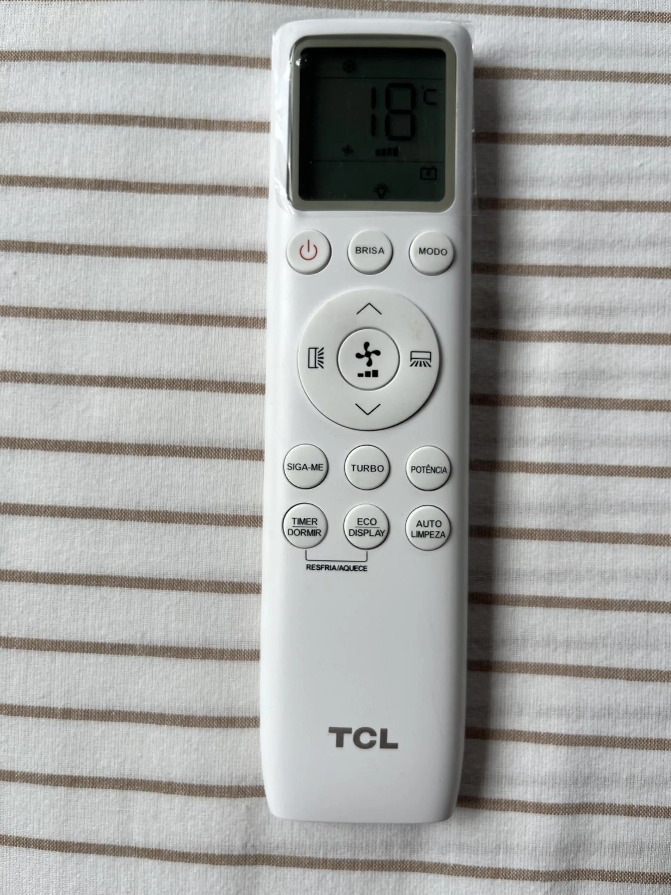 air conditioner in Santinho Hostel