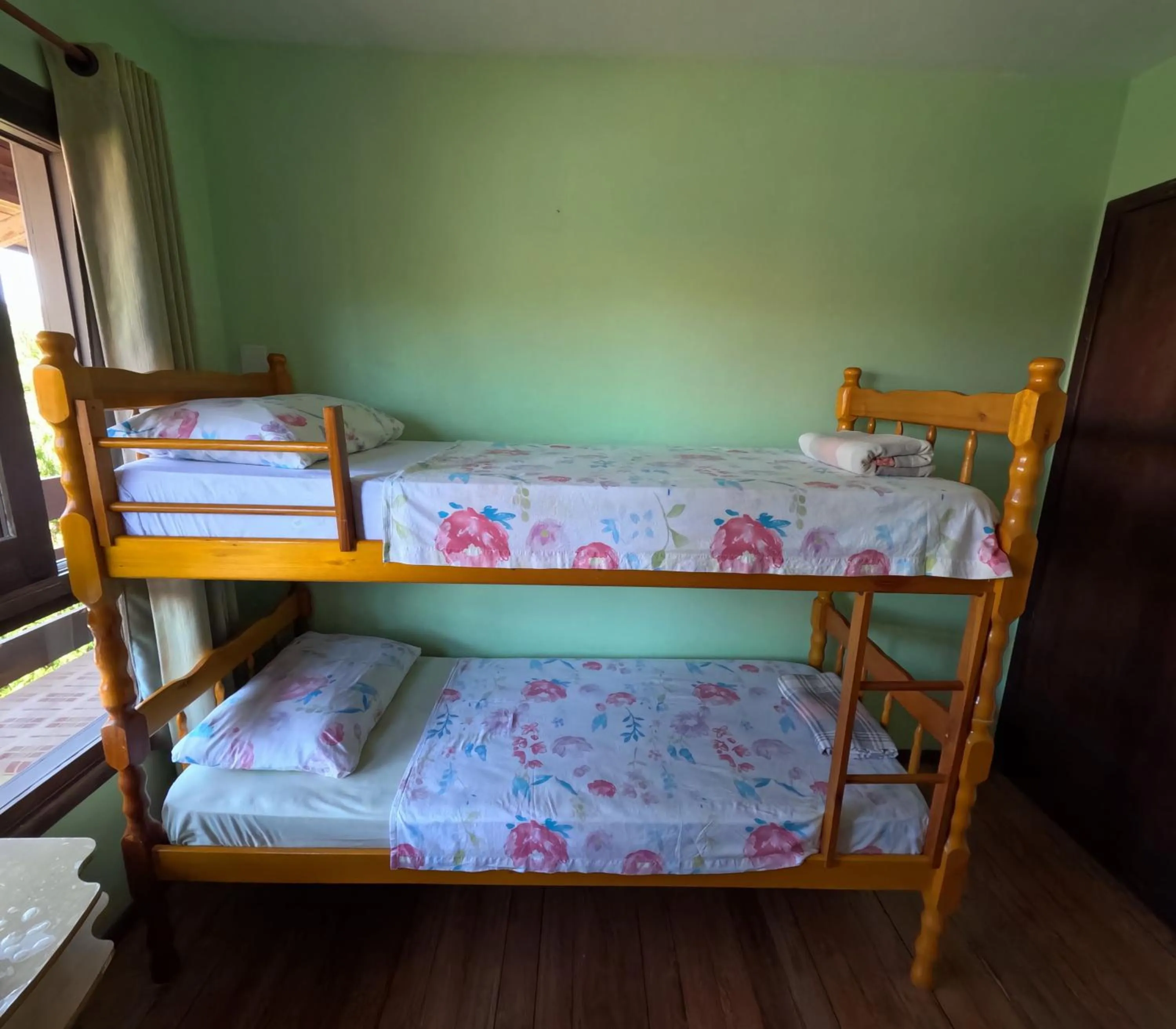 Bed in Santinho Hostel