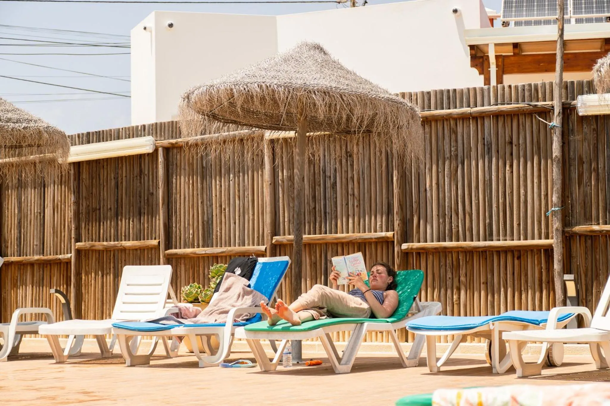 sunbed in Sagres Sun Stay - Surf Camp & Hostel