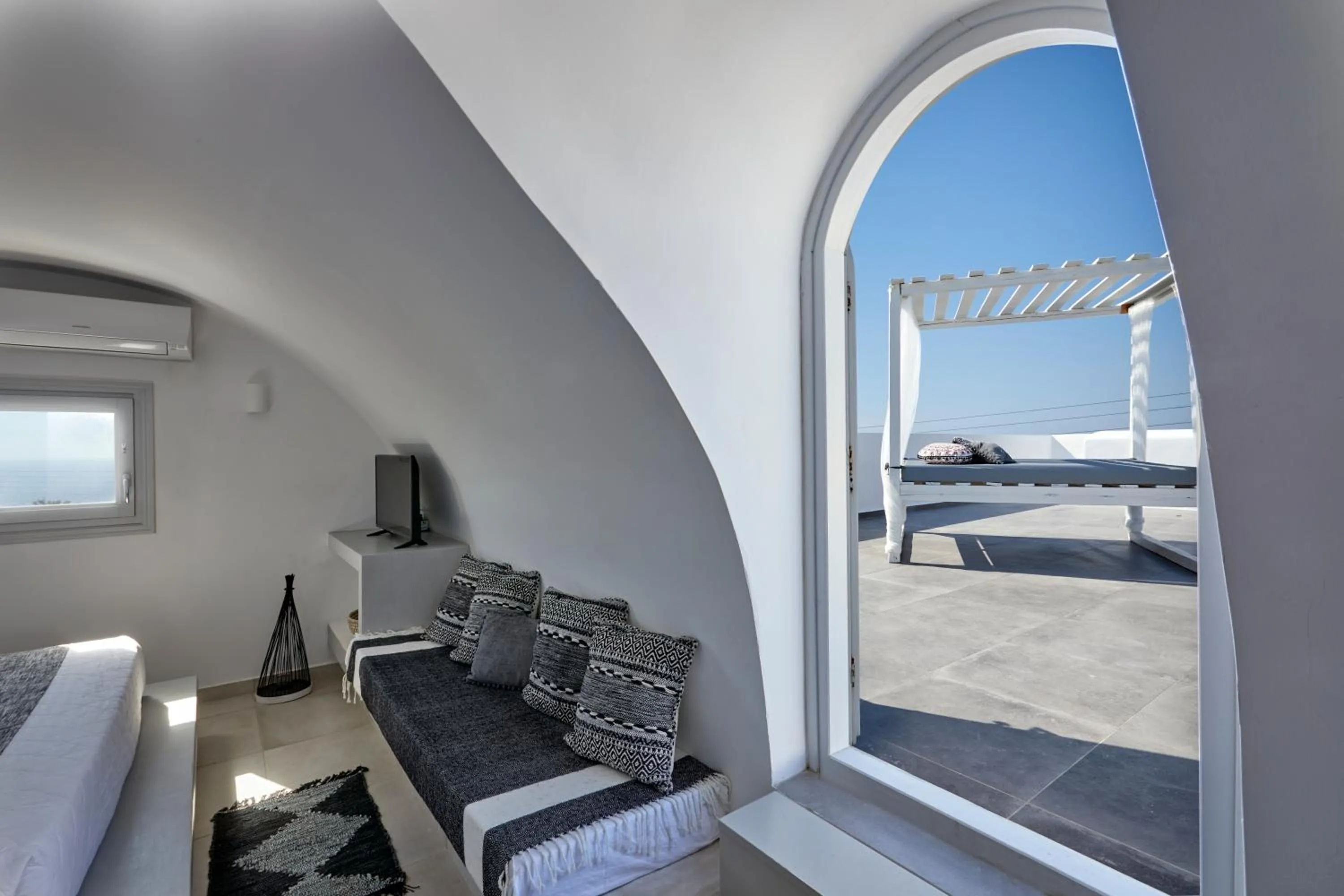 Bedroom in Sunset Faros